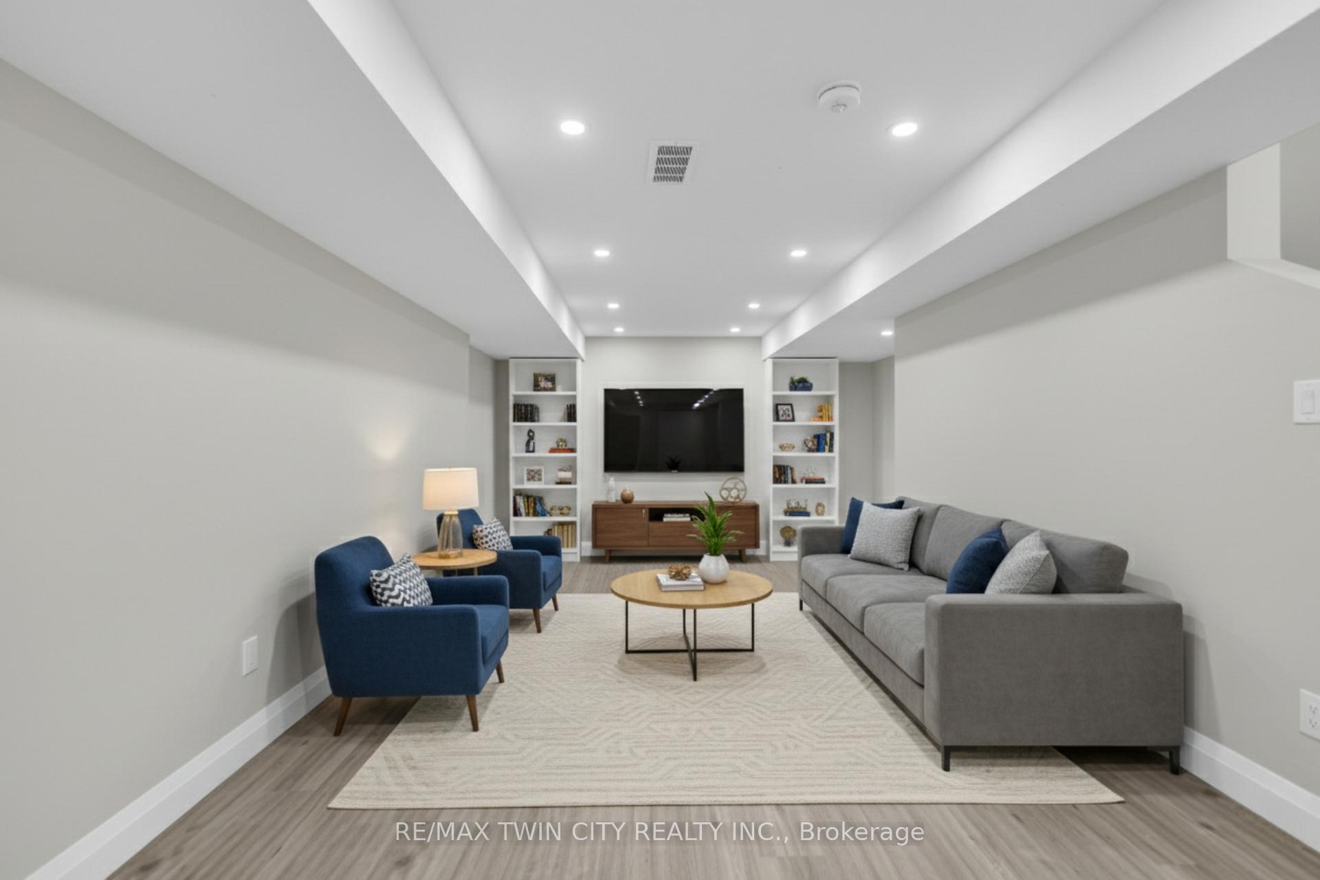 Photo 37 of 273 Woodbine Avenue, Kitchener — HOMEH