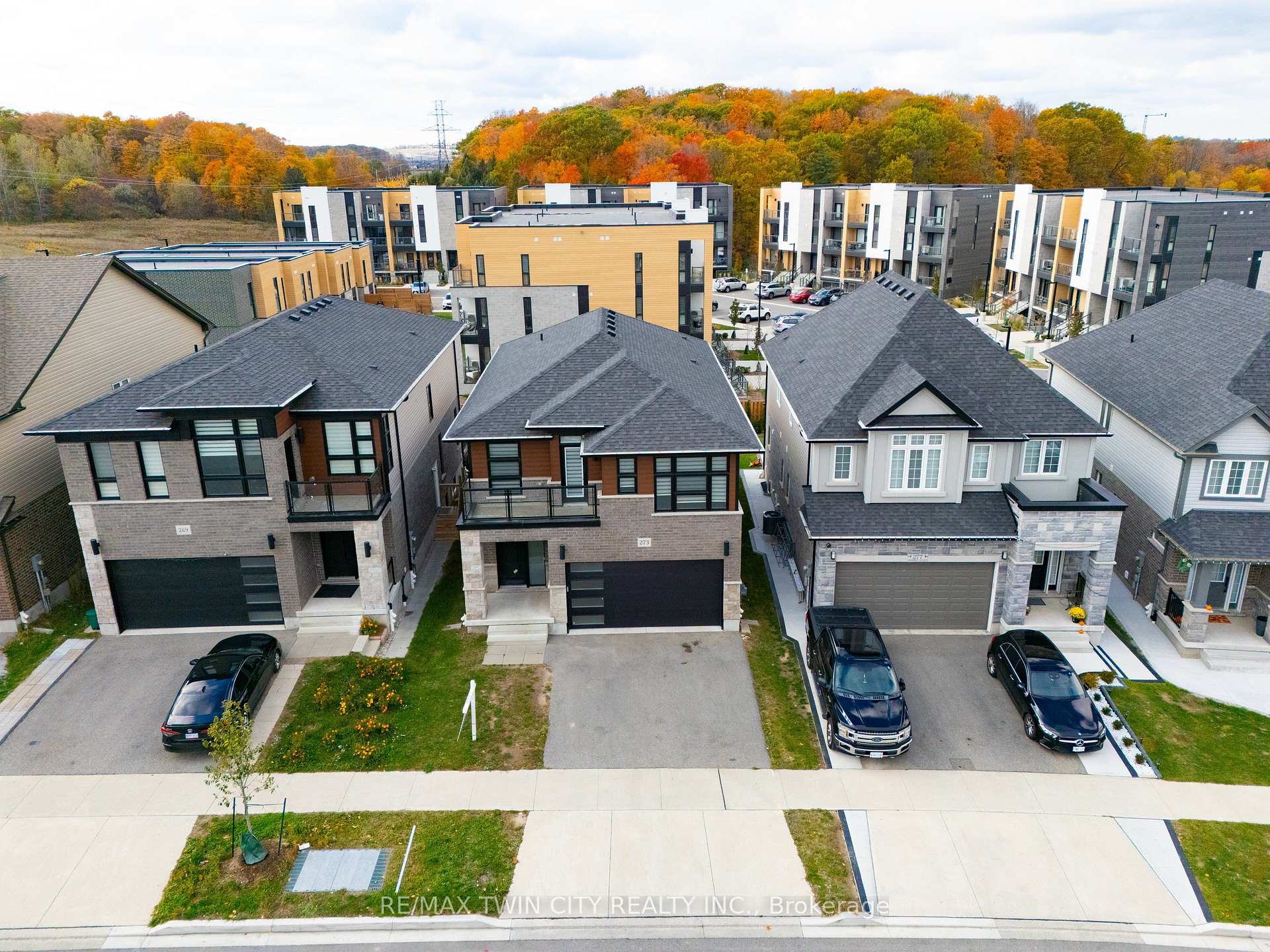 Photo 44 of 273 Woodbine Avenue, Kitchener — HOMEH