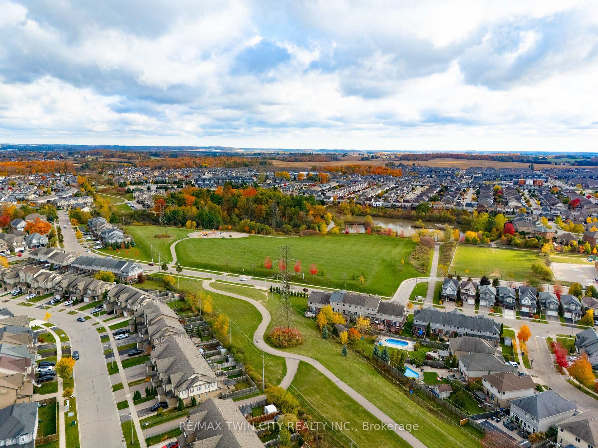 Photo 46 of 273 Woodbine Avenue, Kitchener — HOMEH