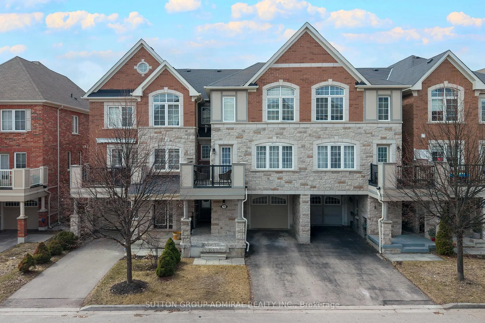 Front of 70 Minlow Way