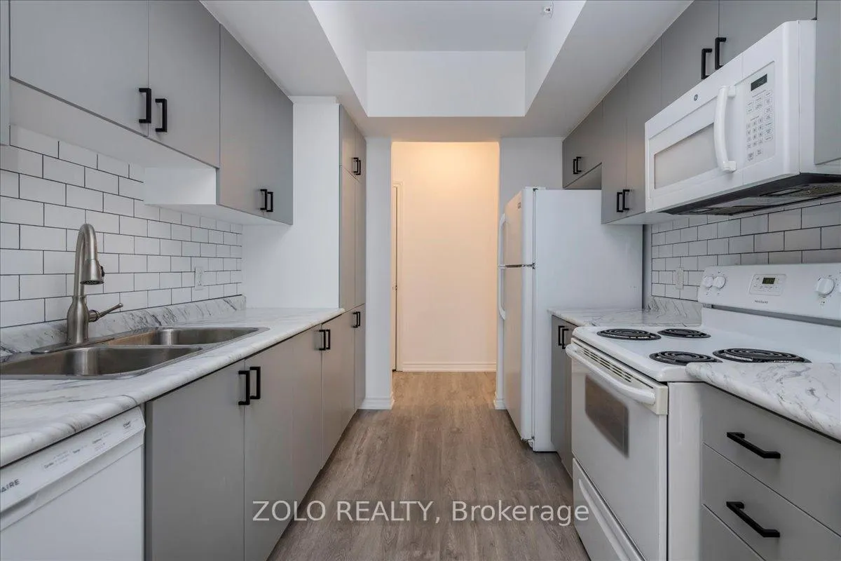 Photo 9 of Unit 402, 100 Dean Avenue, Barrie, Painswick South — HOMEH