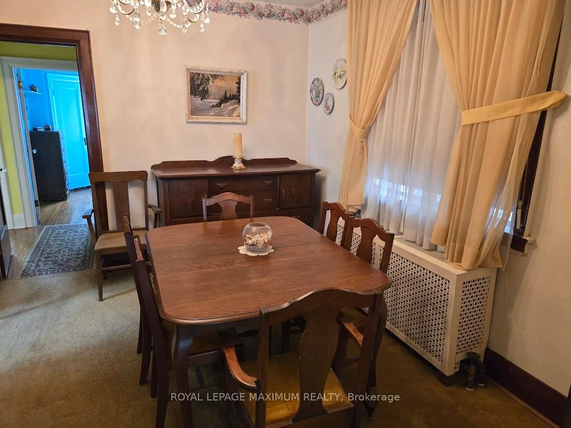 Photo 7 of 26 Landour Avenue, Toronto, Keelesdale-Eglinton West — HOMEH