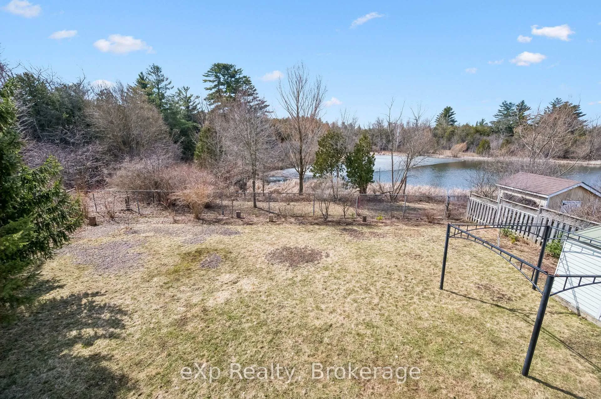 Photo 44 of 59 Southcreek Trail, Guelph, Kortright West — HOMEH