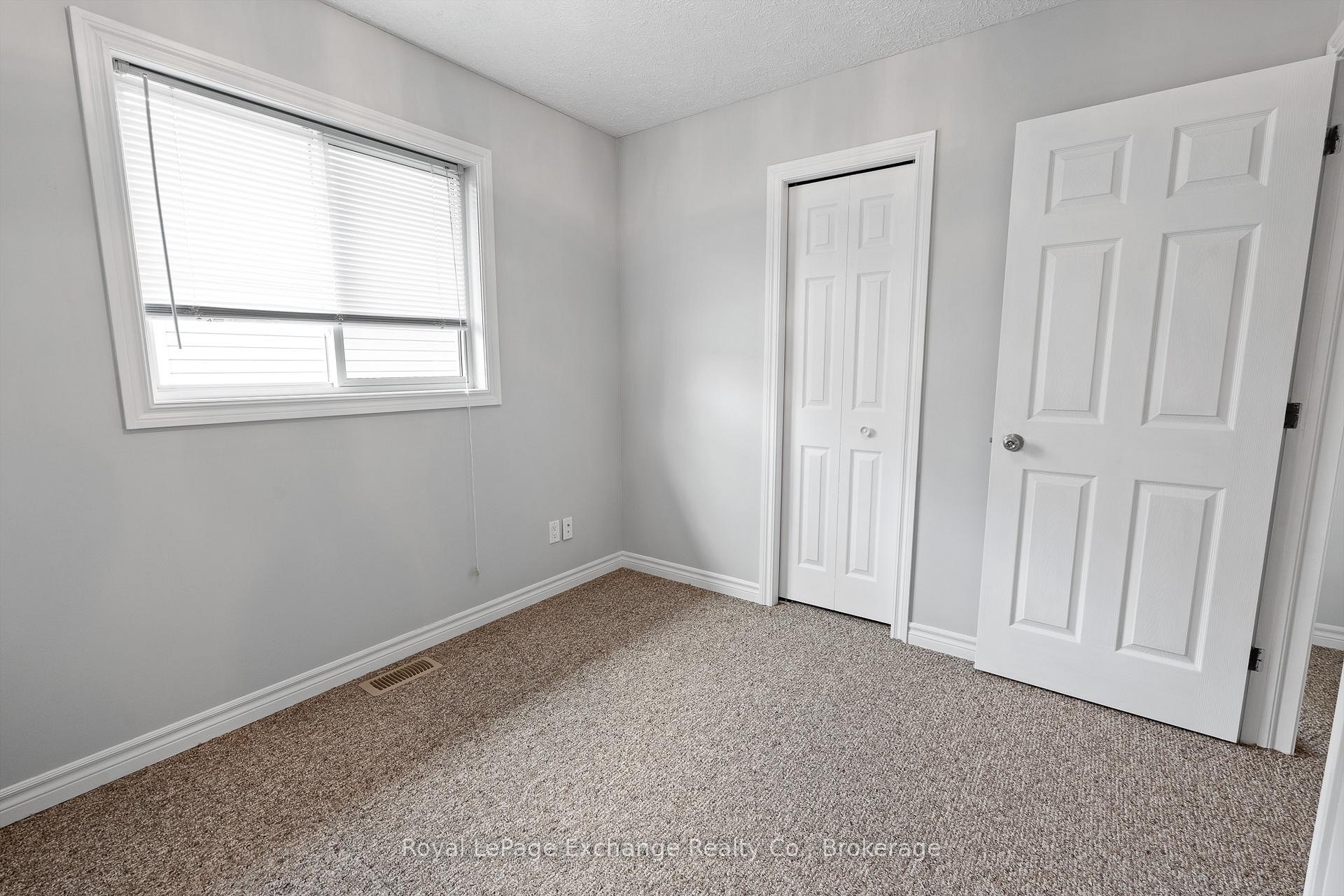 Photo 11 of 634 Kennard Crescent, Kincardine — HOMEH