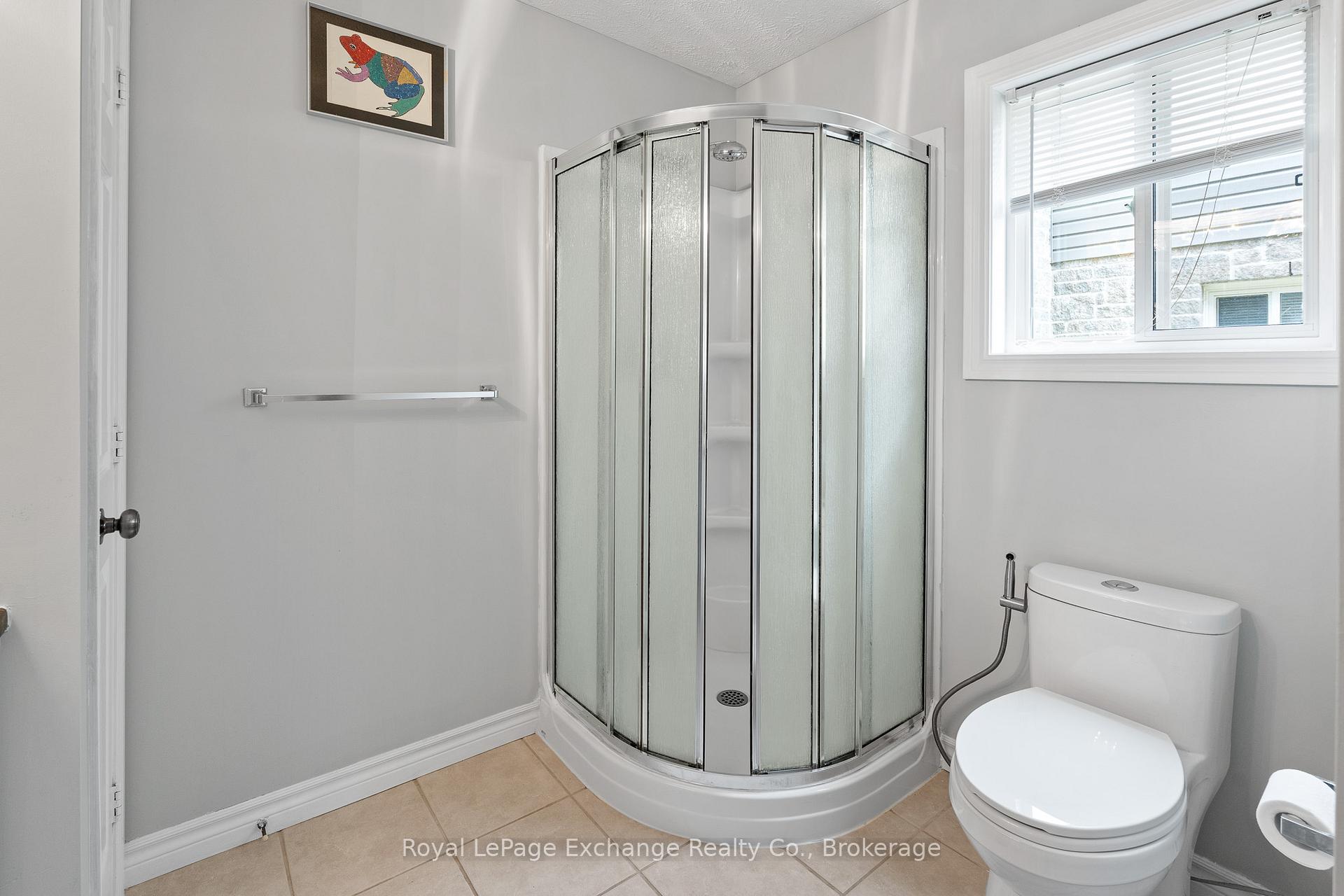 Photo 15 of 634 Kennard Crescent, Kincardine — HOMEH