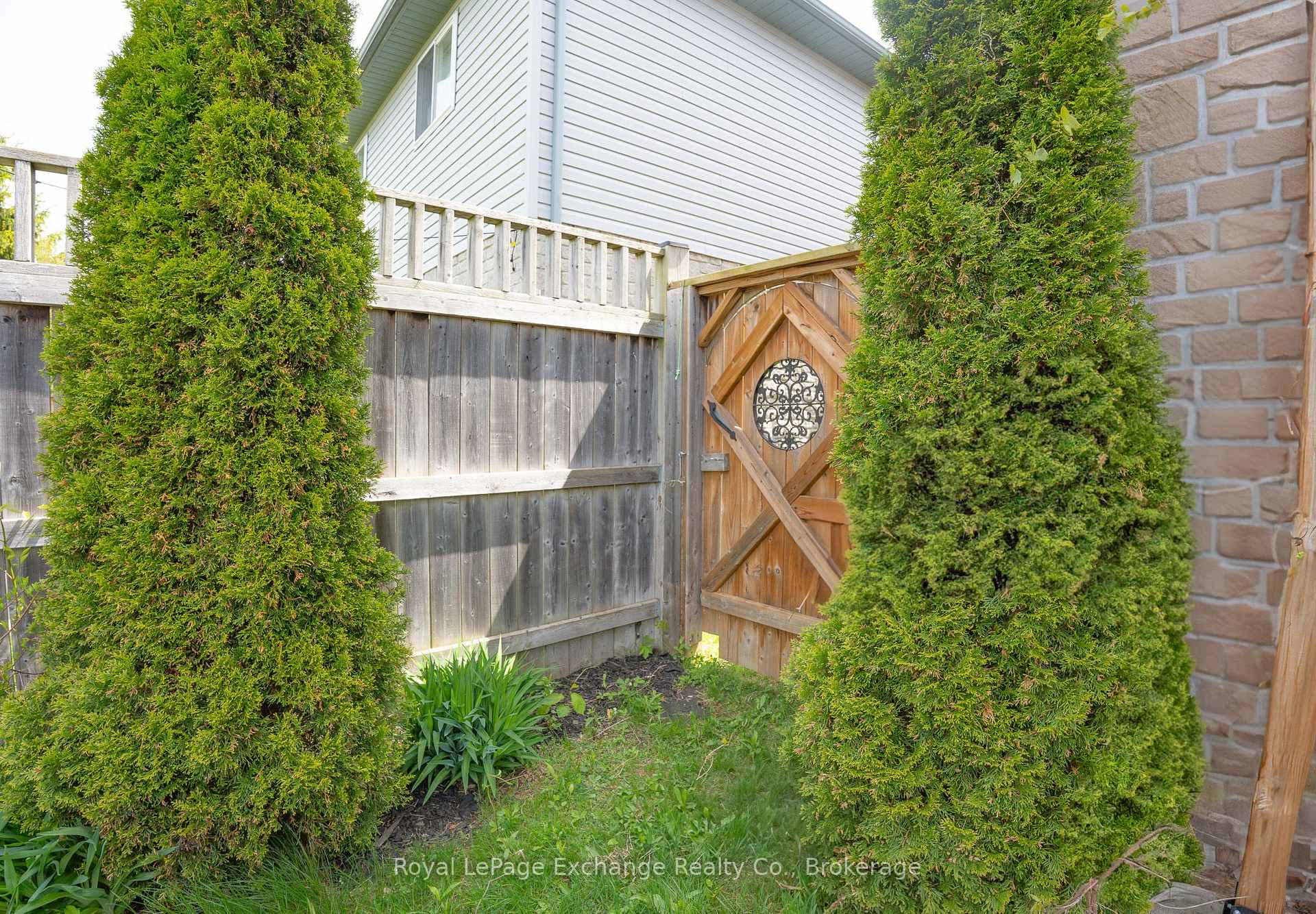 Photo 20 of 634 Kennard Crescent, Kincardine — HOMEH