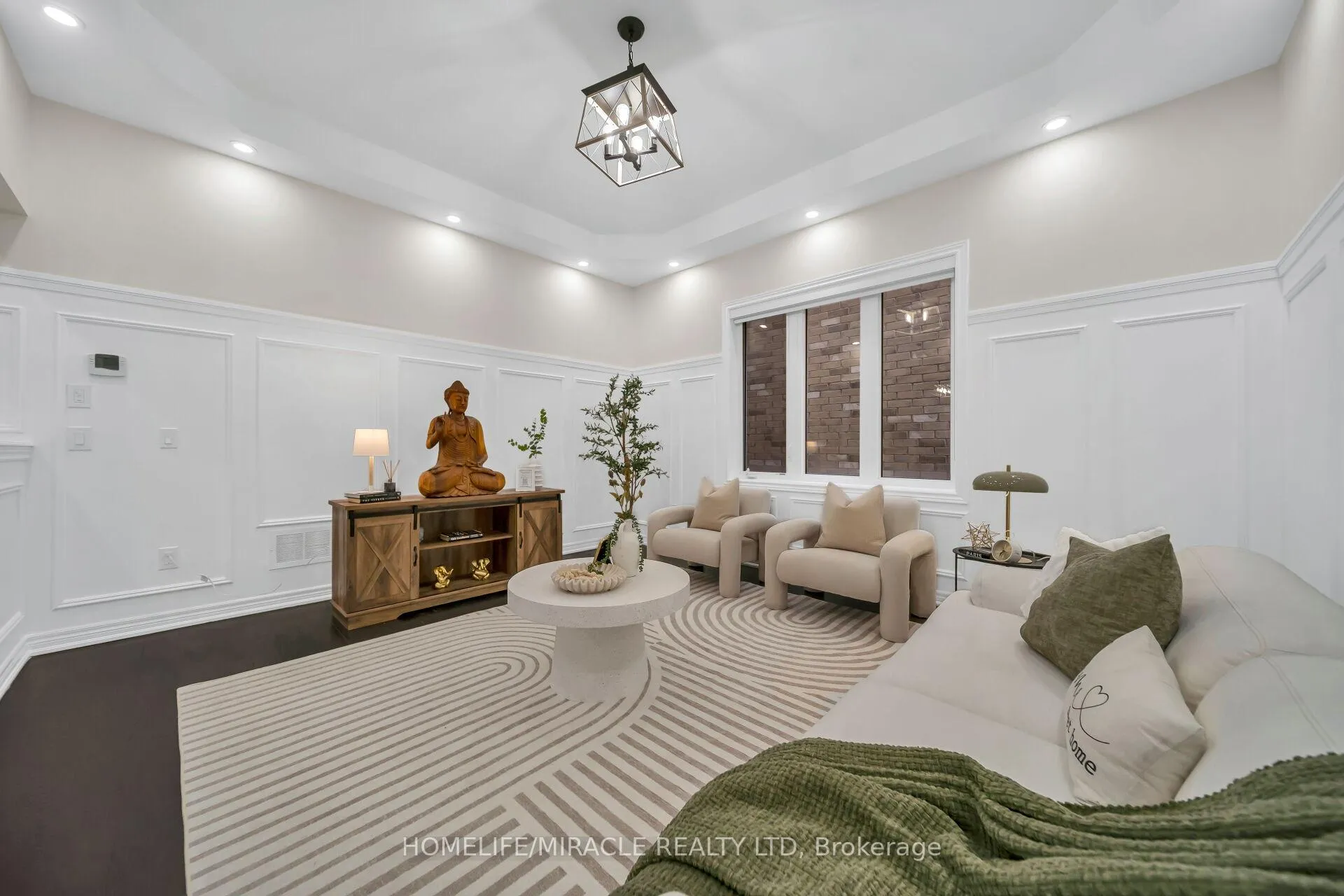 Photo 8 of 41 Hoxton Road, Brampton, Northwest Brampton — HOMEH