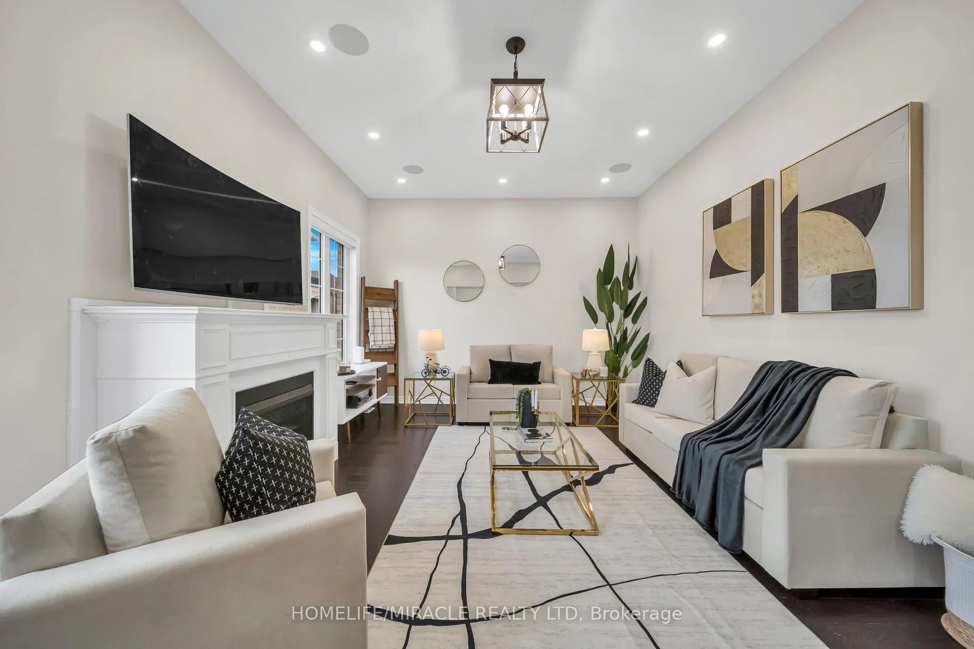 Photo 12 of 41 Hoxton Road, Brampton, Northwest Brampton — HOMEH
