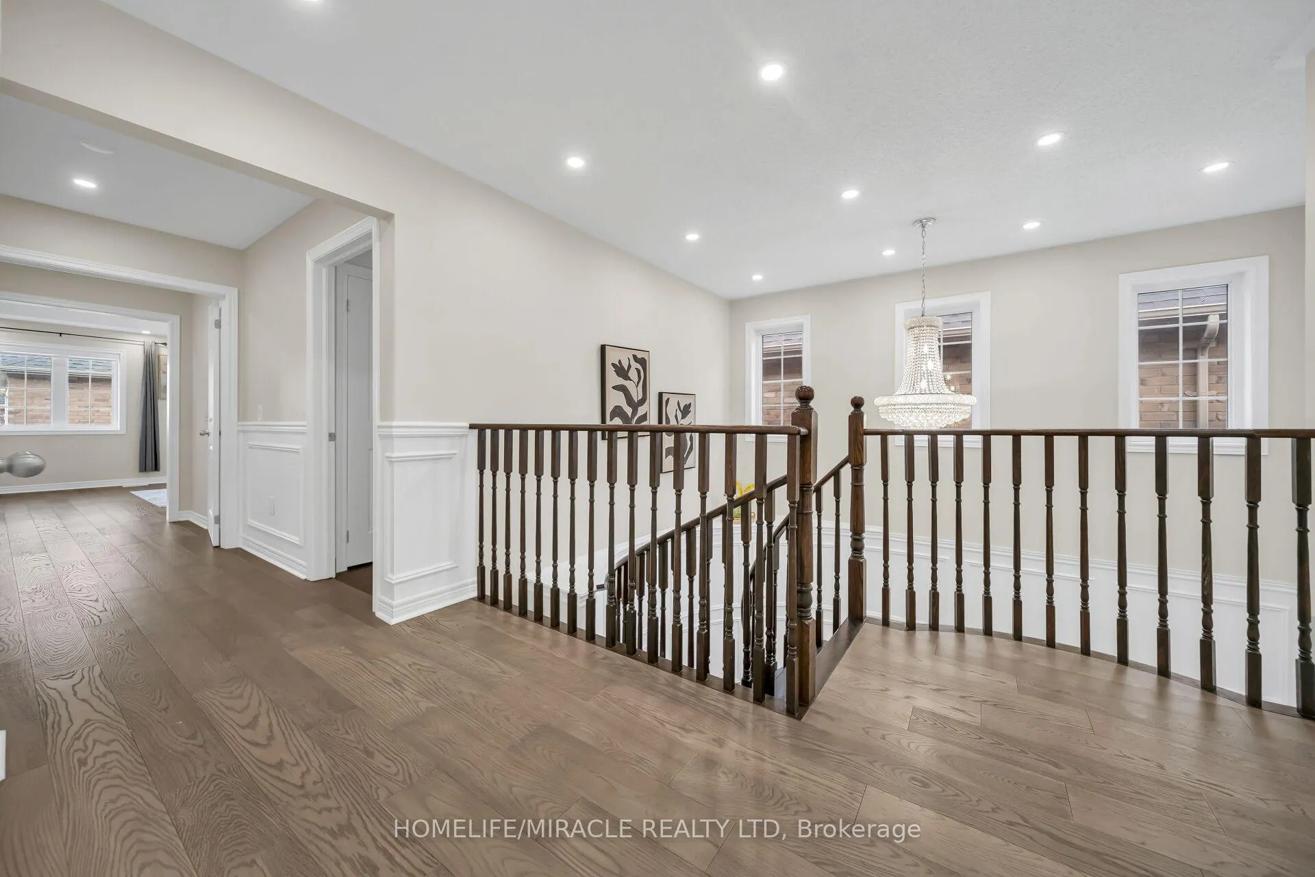 Photo 23 of 41 Hoxton Road, Brampton, Northwest Brampton — HOMEH