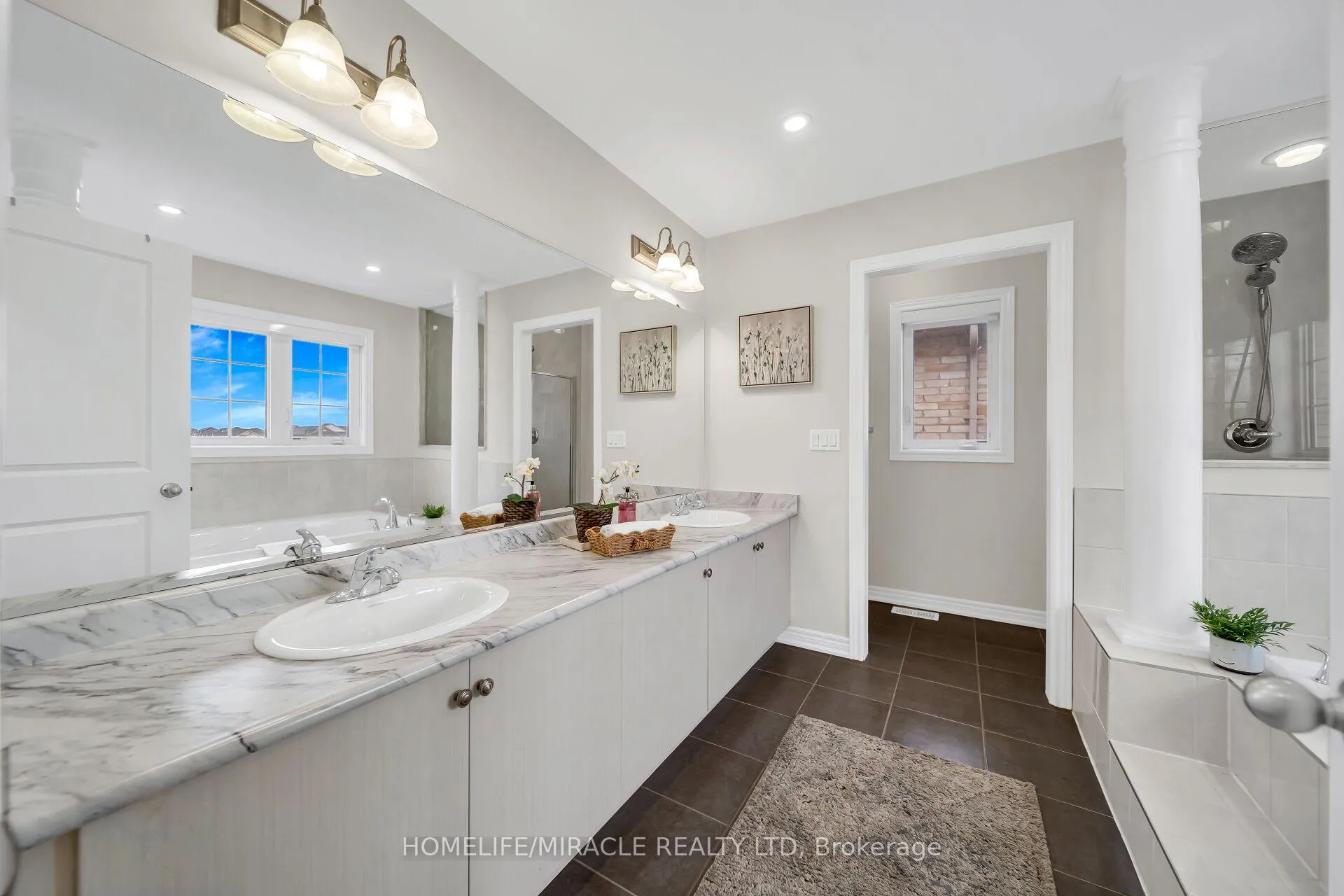 Photo 26 of 41 Hoxton Road, Brampton, Northwest Brampton — HOMEH