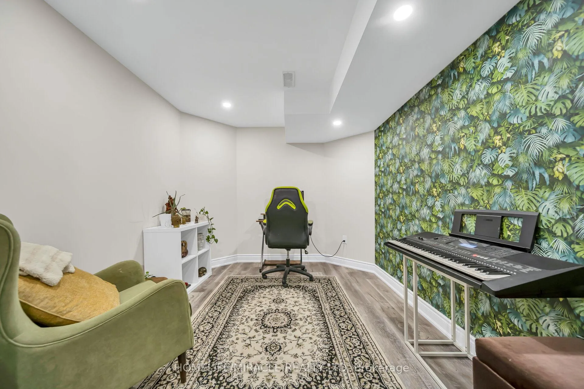Photo 36 of 41 Hoxton Road, Brampton, Northwest Brampton — HOMEH