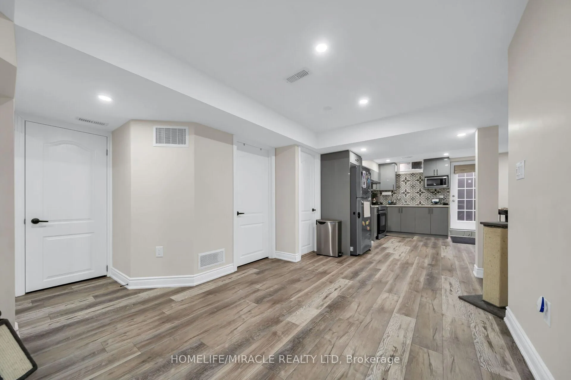 Photo 41 of 41 Hoxton Road, Brampton, Northwest Brampton — HOMEH