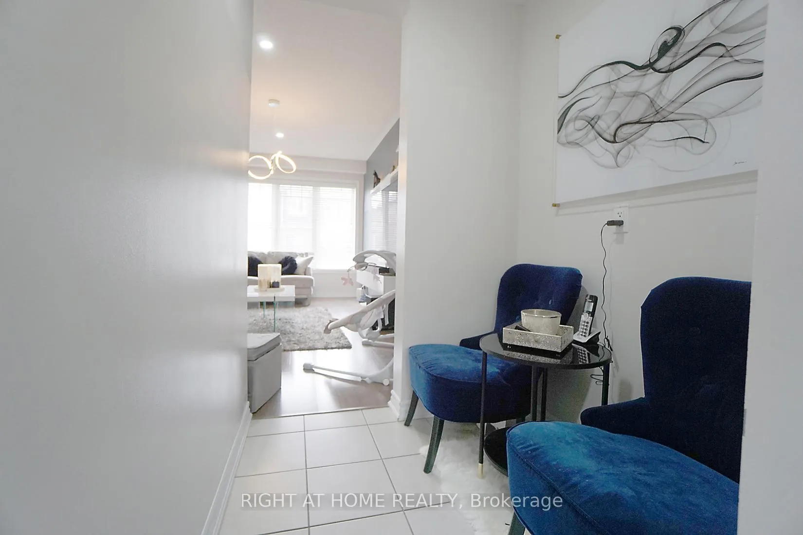 Photo 17 of 15 Magdalene Crescent, Brampton, Heart Lake — HOMEH