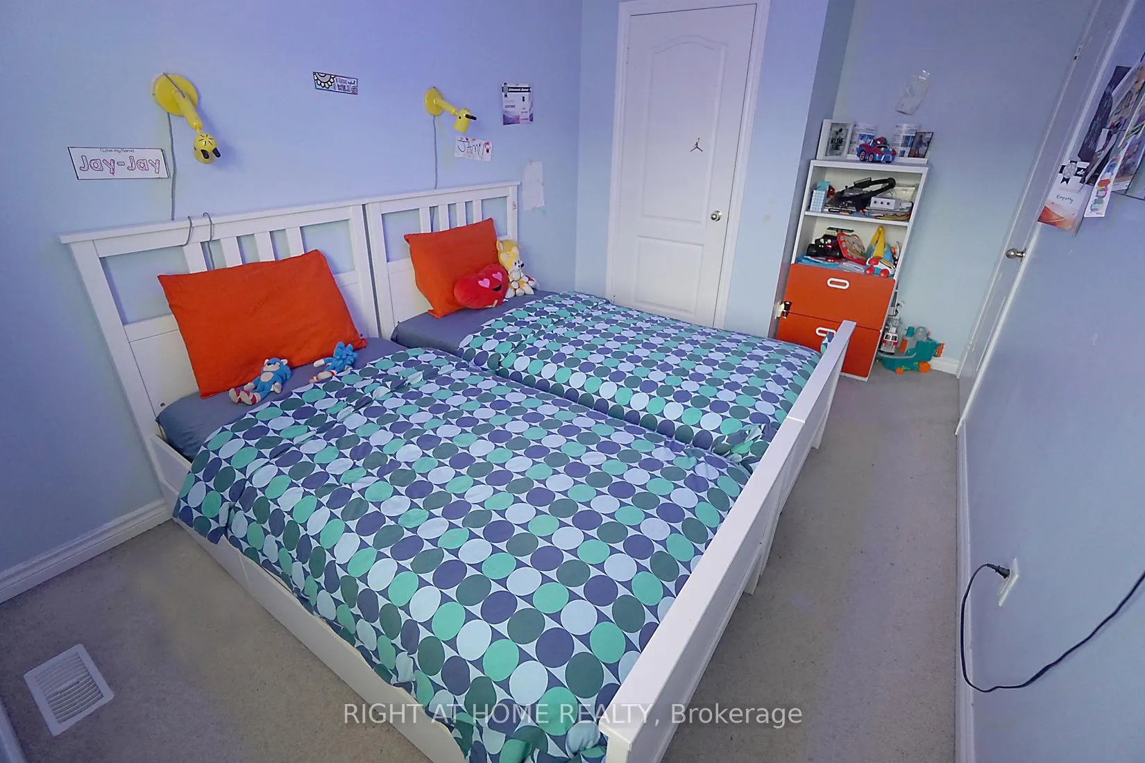 Photo 32 of 15 Magdalene Crescent, Brampton, Heart Lake — HOMEH