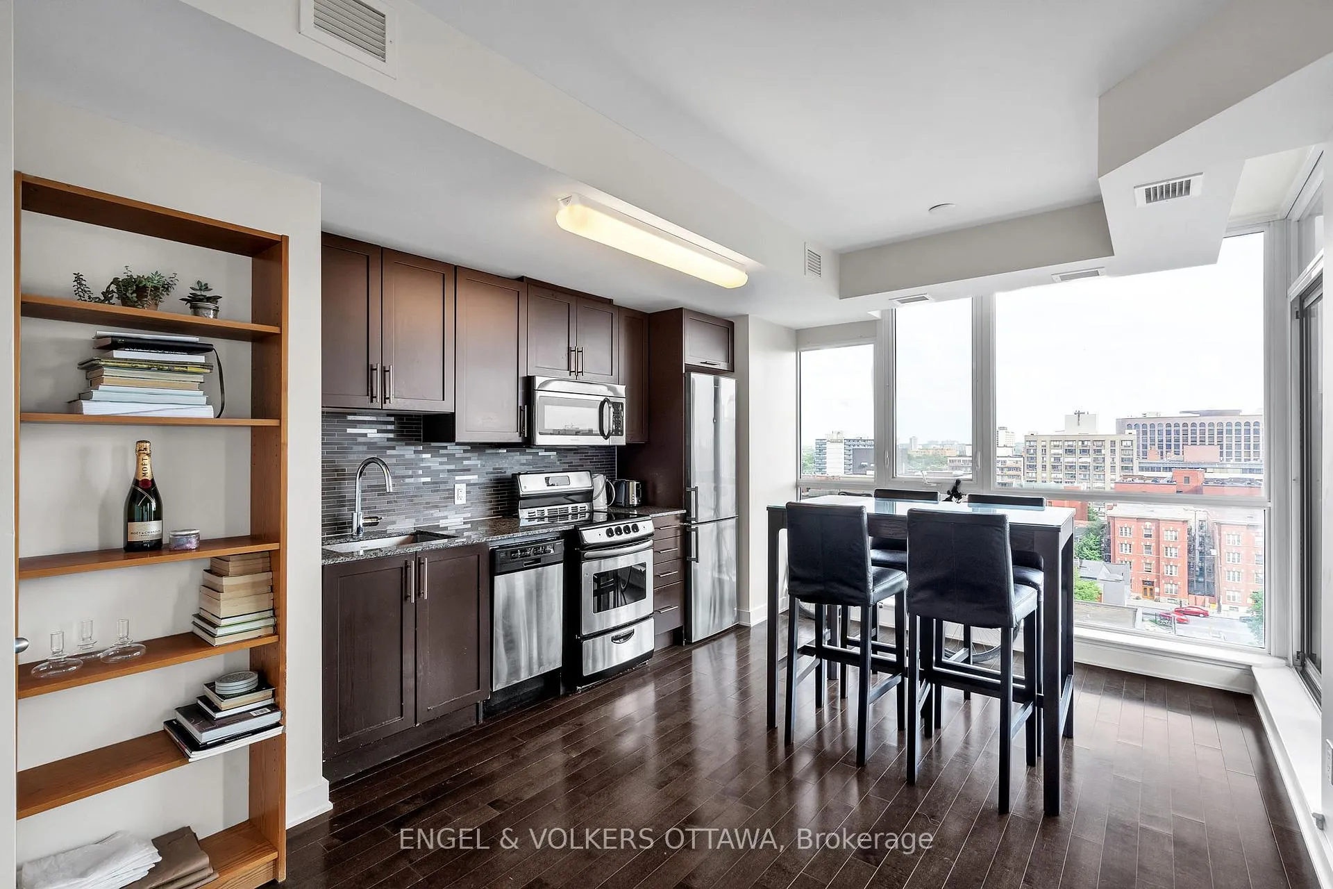Photo 5 of Unit 905, 40 Nepean Street, Ottawa, Ottawa Centre — HOMEH