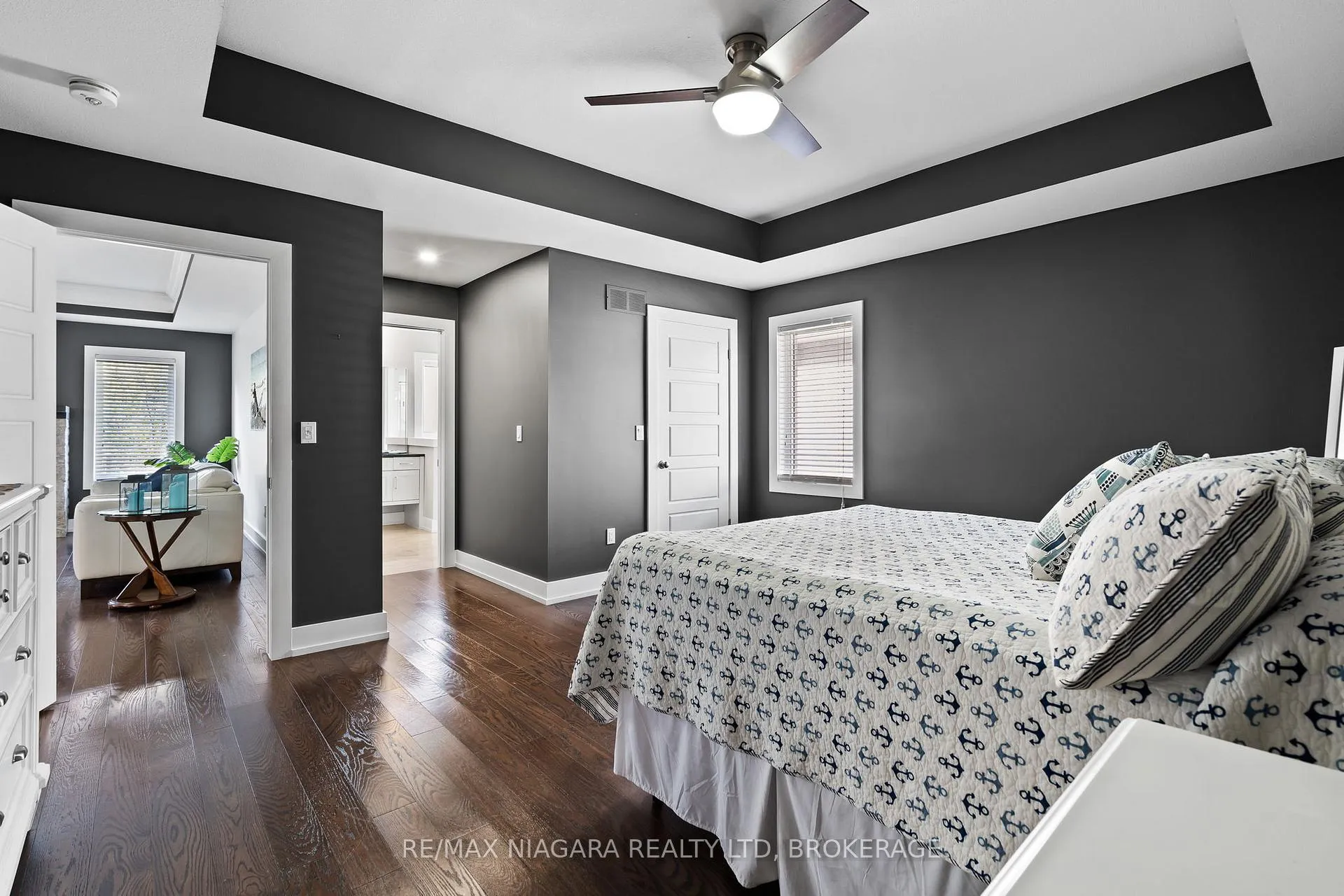 Photo 11 of 30 Renfield Street, Port Colborne, Sugarloaf — HOMEH