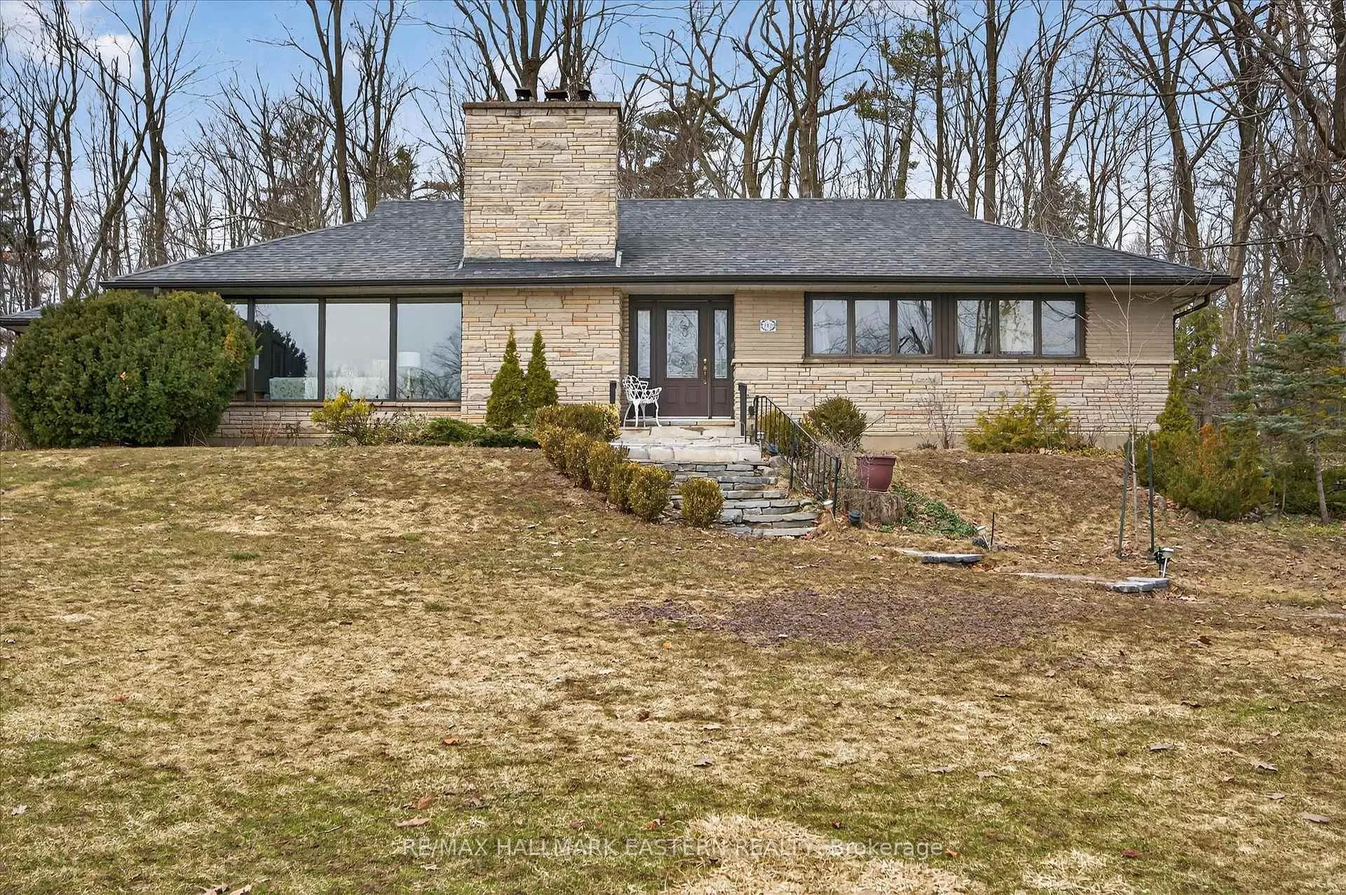 Photo 1 of 143 Ridgewood Road, Peterborough, Monaghan Ward 2 — HOMEH