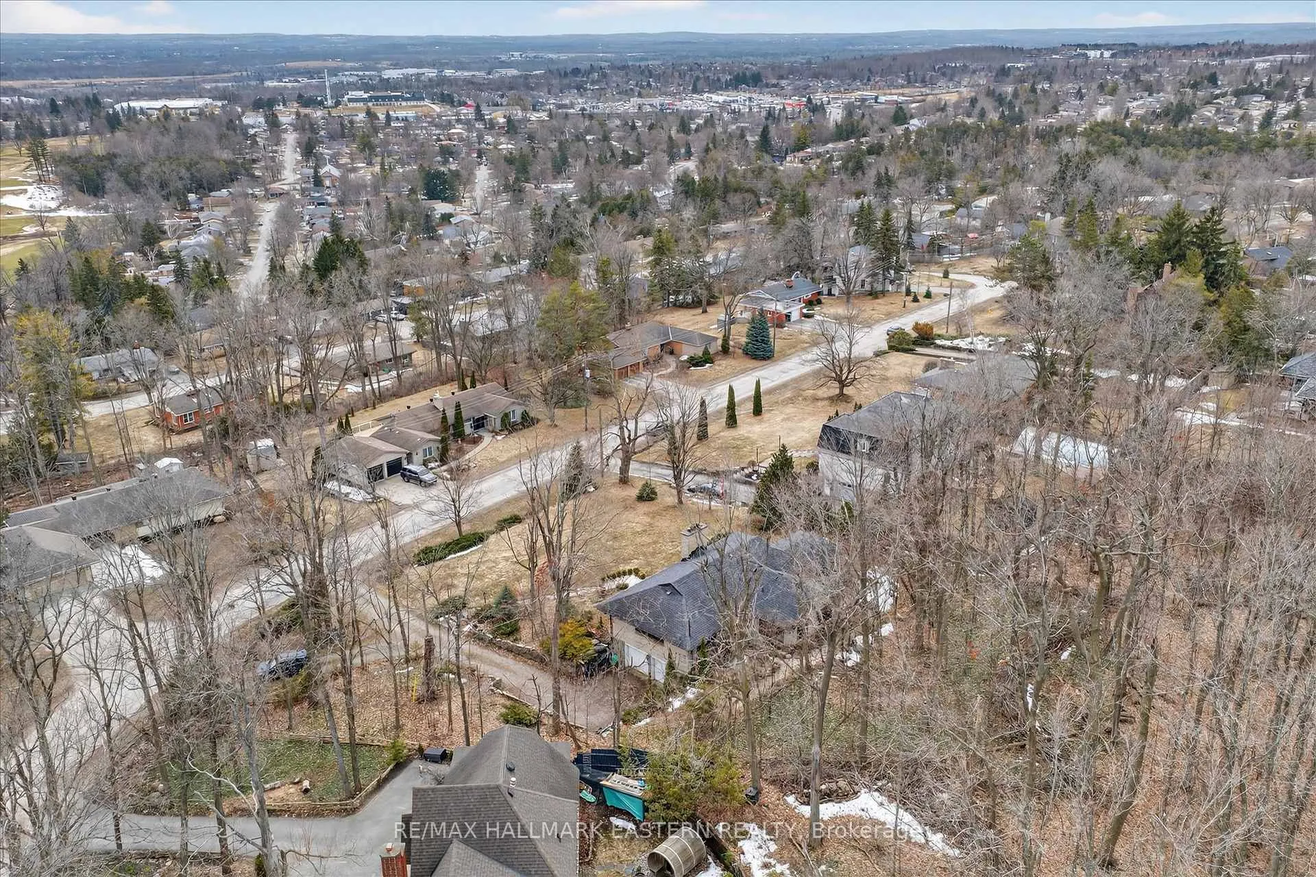 Photo 4 of 143 Ridgewood Road, Peterborough, Monaghan Ward 2 — HOMEH