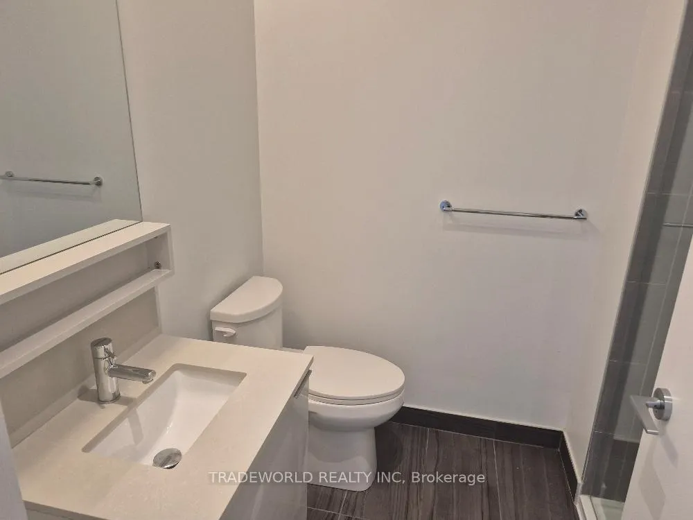 Photo 12 of Unit 805, 5 Buttermill Avenue, Vaughan, Concord — HOMEH