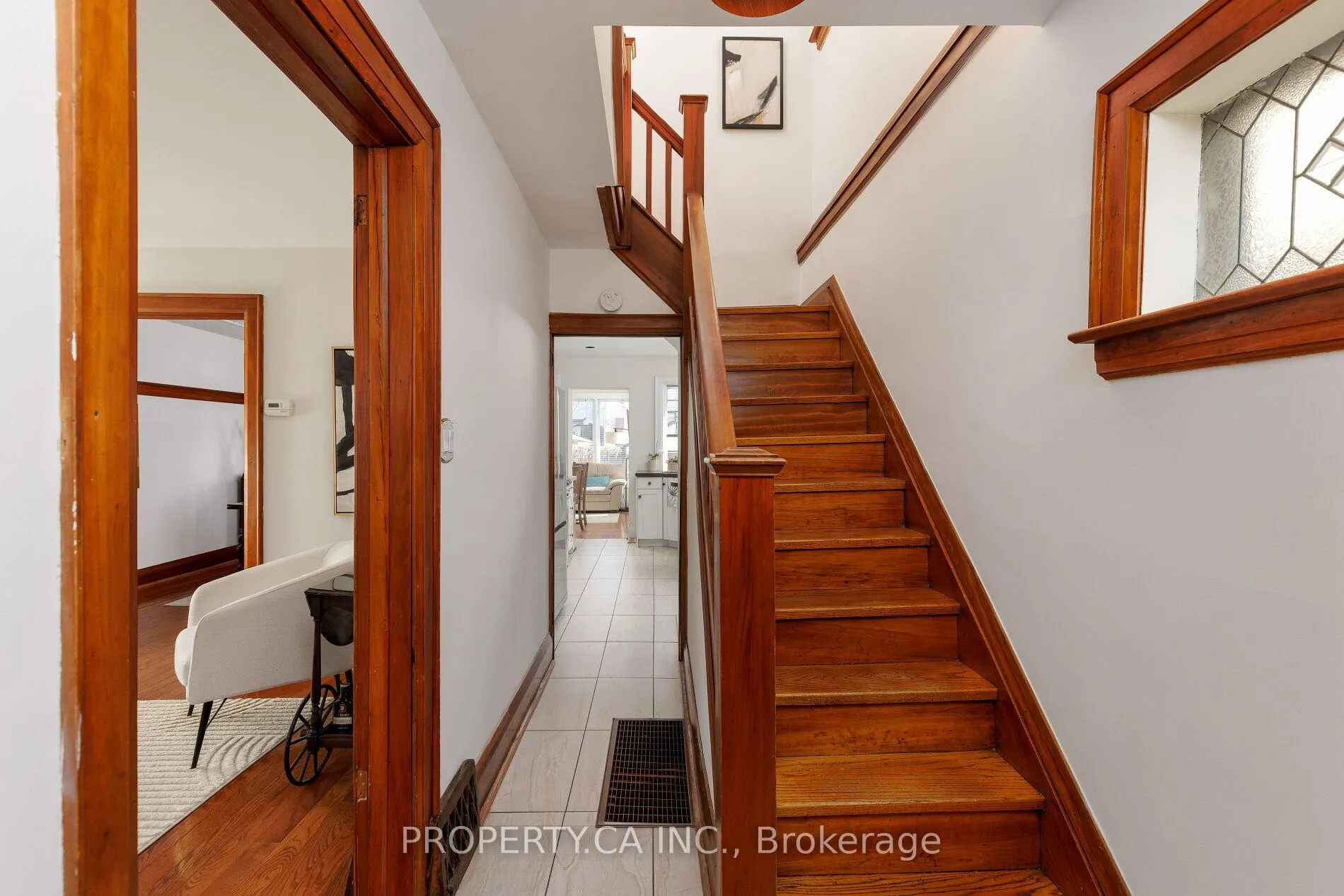 Photo 4 of 313 Monarch Park Avenue, Toronto, Danforth Village-East York — HOMEH