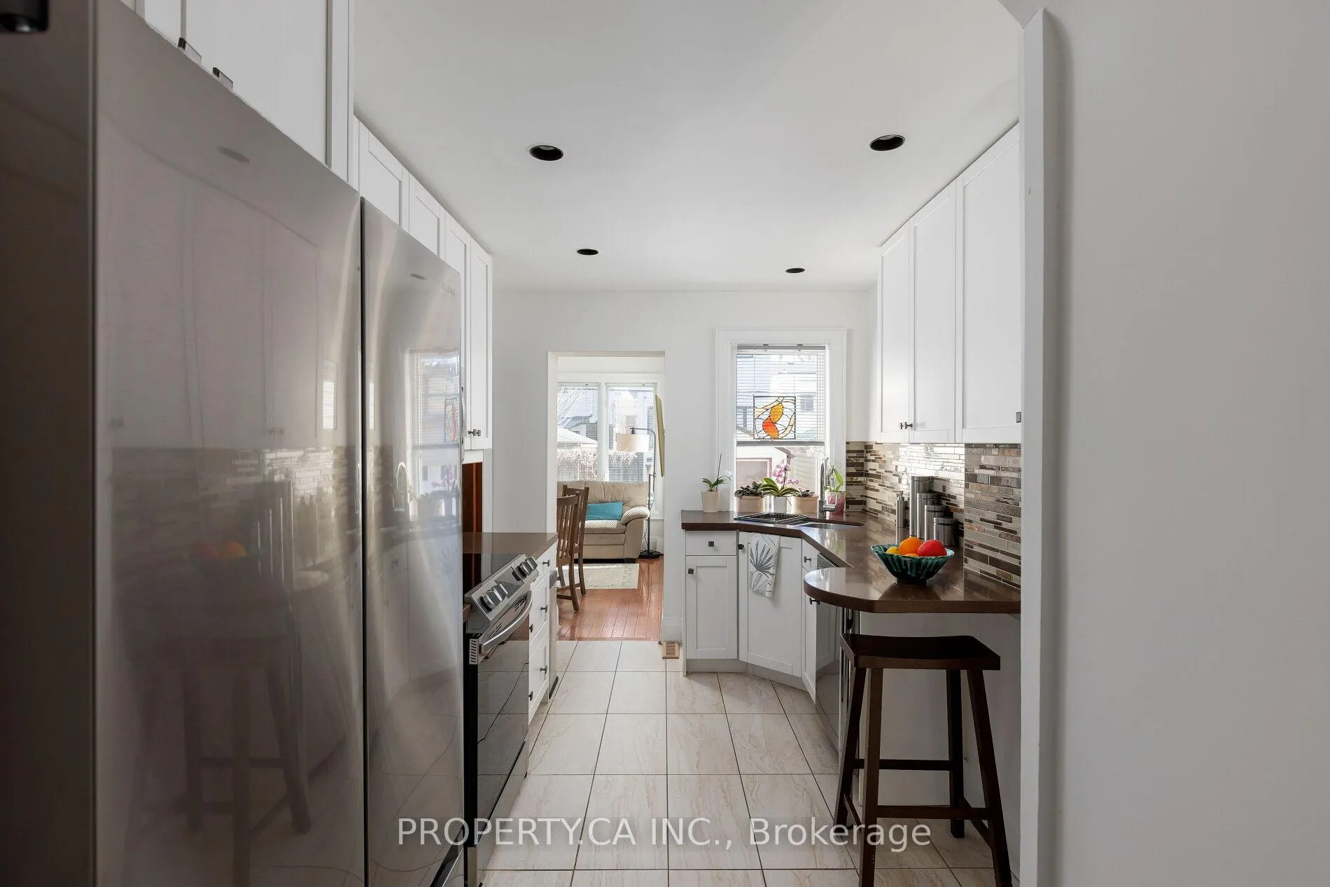 Photo 16 of 313 Monarch Park Avenue, Toronto, Danforth Village-East York — HOMEH