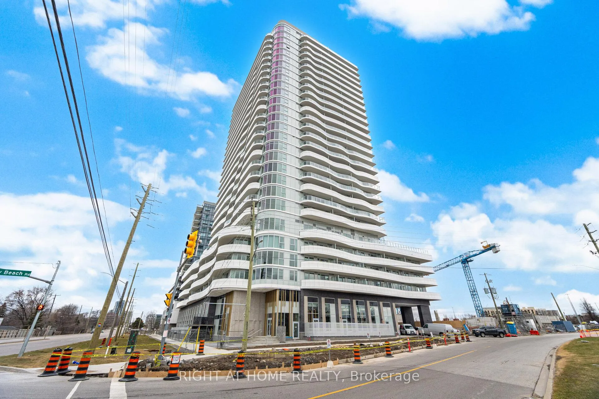 Photo 1 of Unit 2307, 1010 Sandy Beach Road, Pickering, Bay Ridges — HOMEH