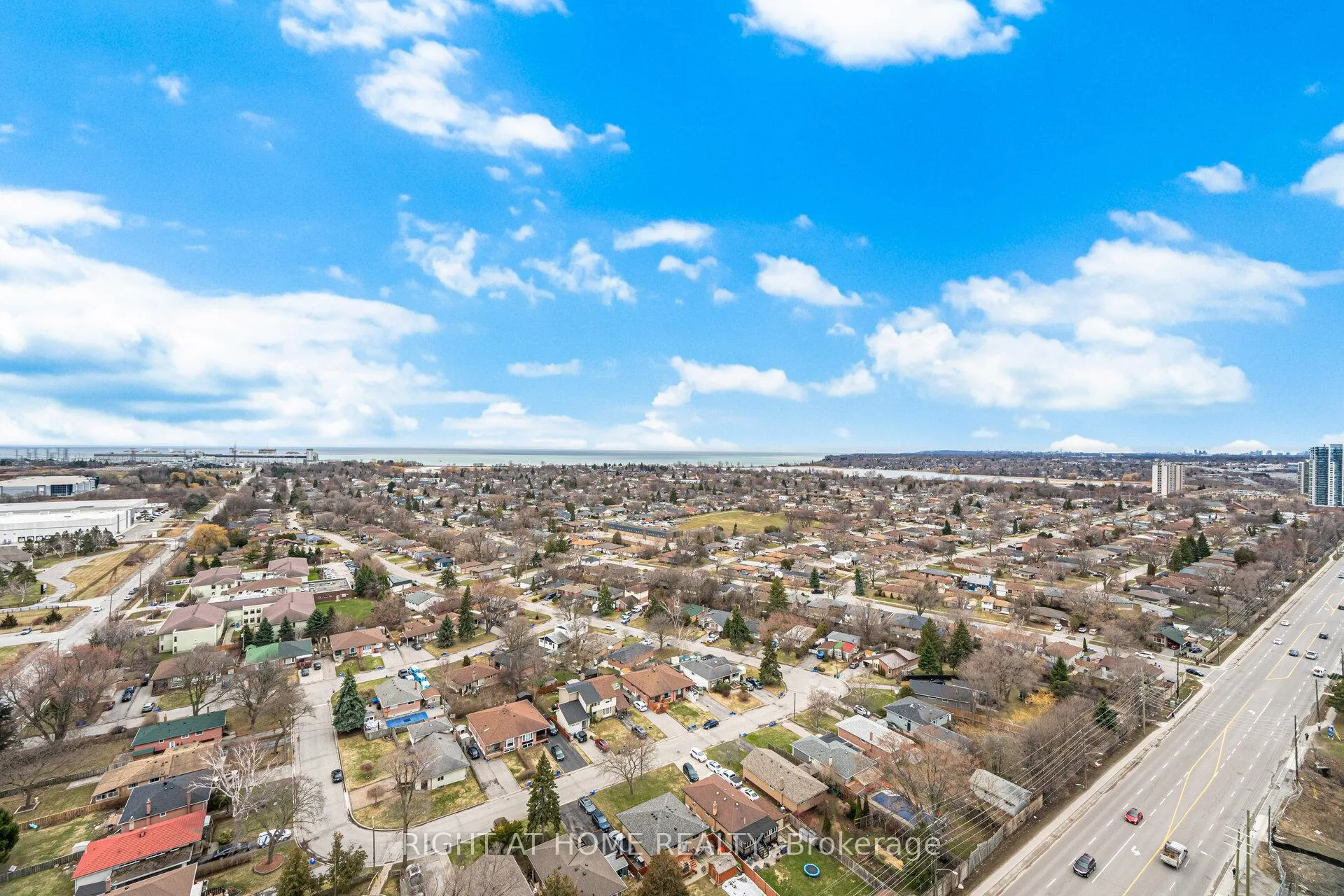 Photo 24 of Unit 2307, 1010 Sandy Beach Road, Pickering, Bay Ridges — HOMEH