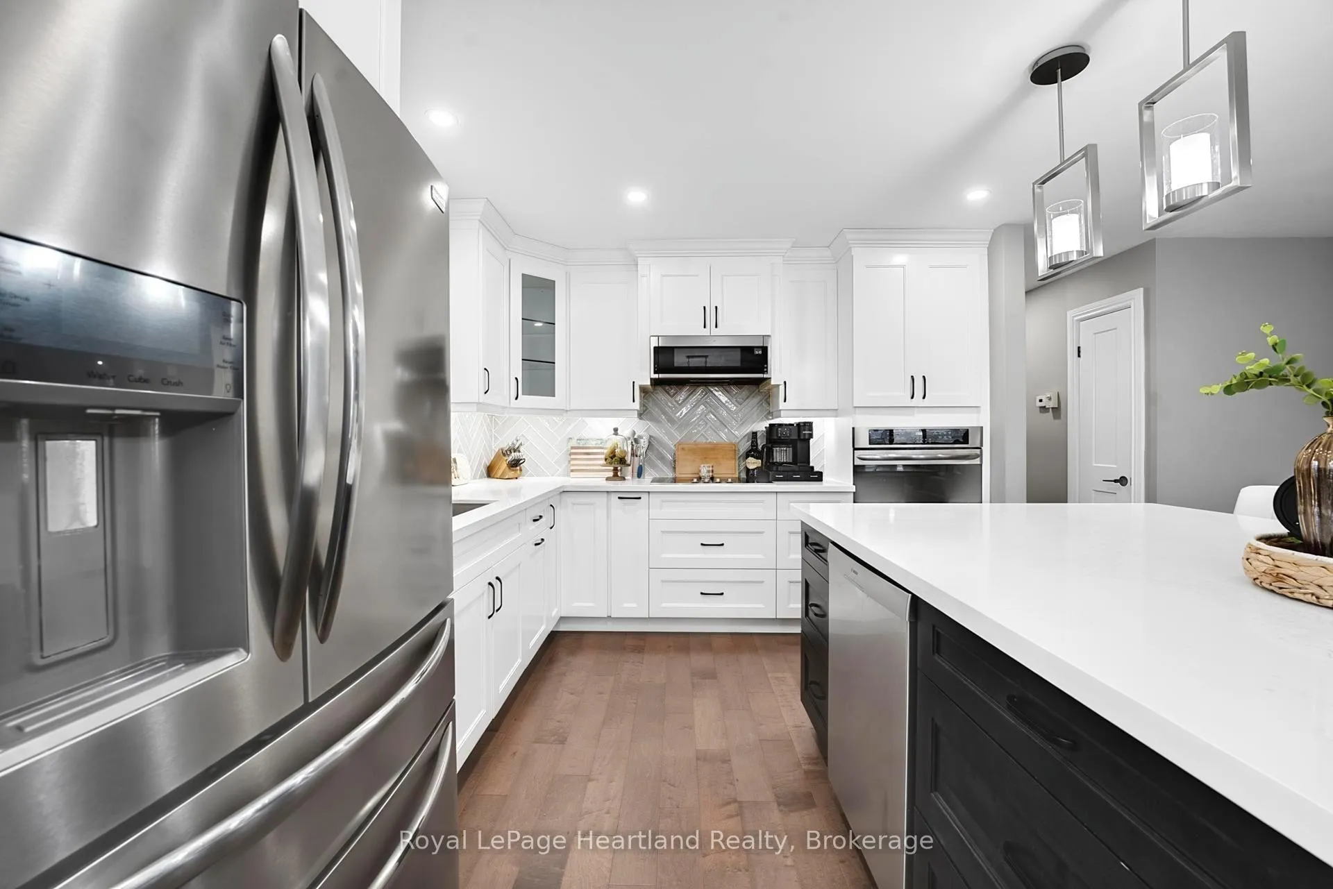 Photo 8 of 20 Crawford Street, North Huron, East Wawanosh — HOMEH