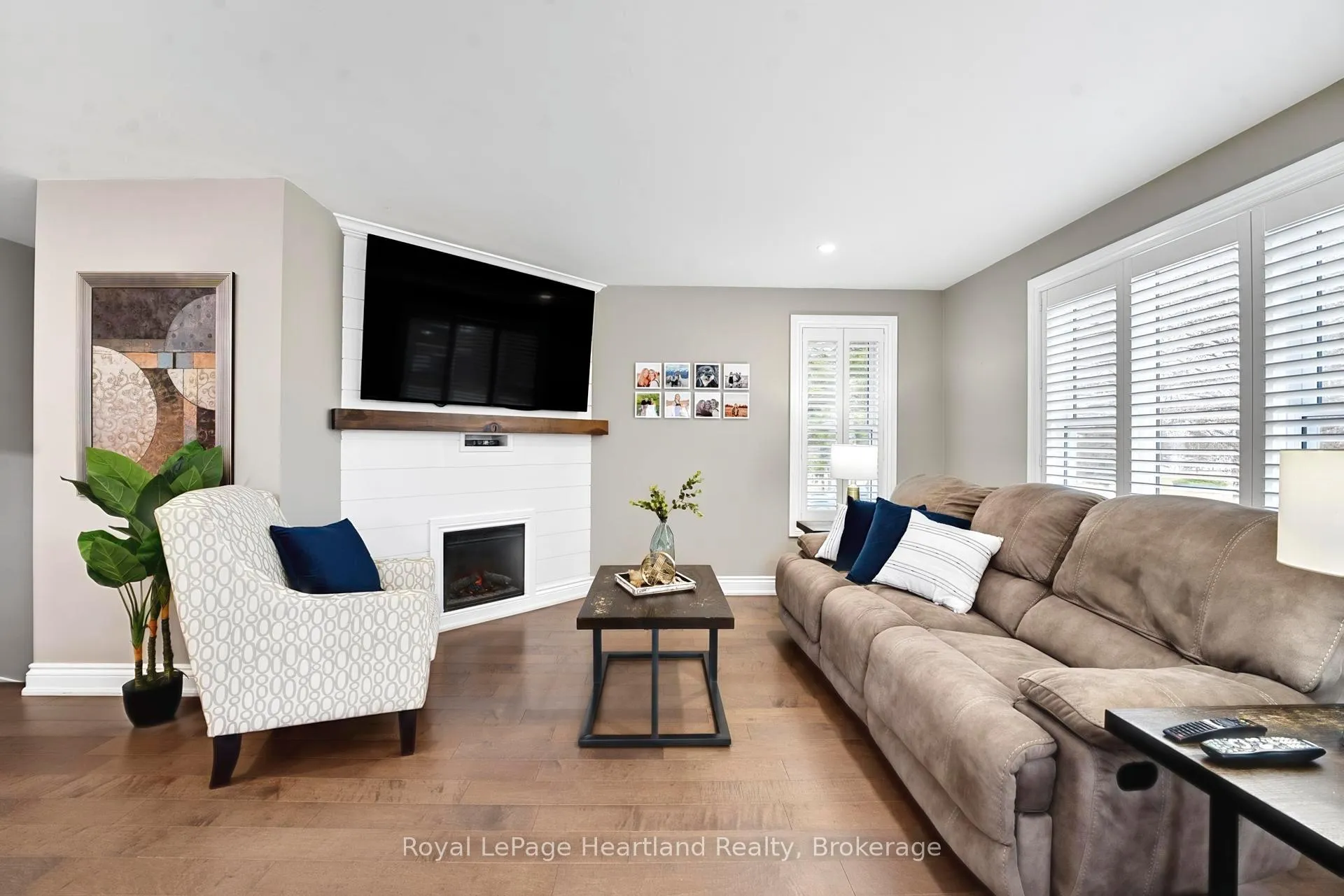 Photo 13 of 20 Crawford Street, North Huron, East Wawanosh — HOMEH