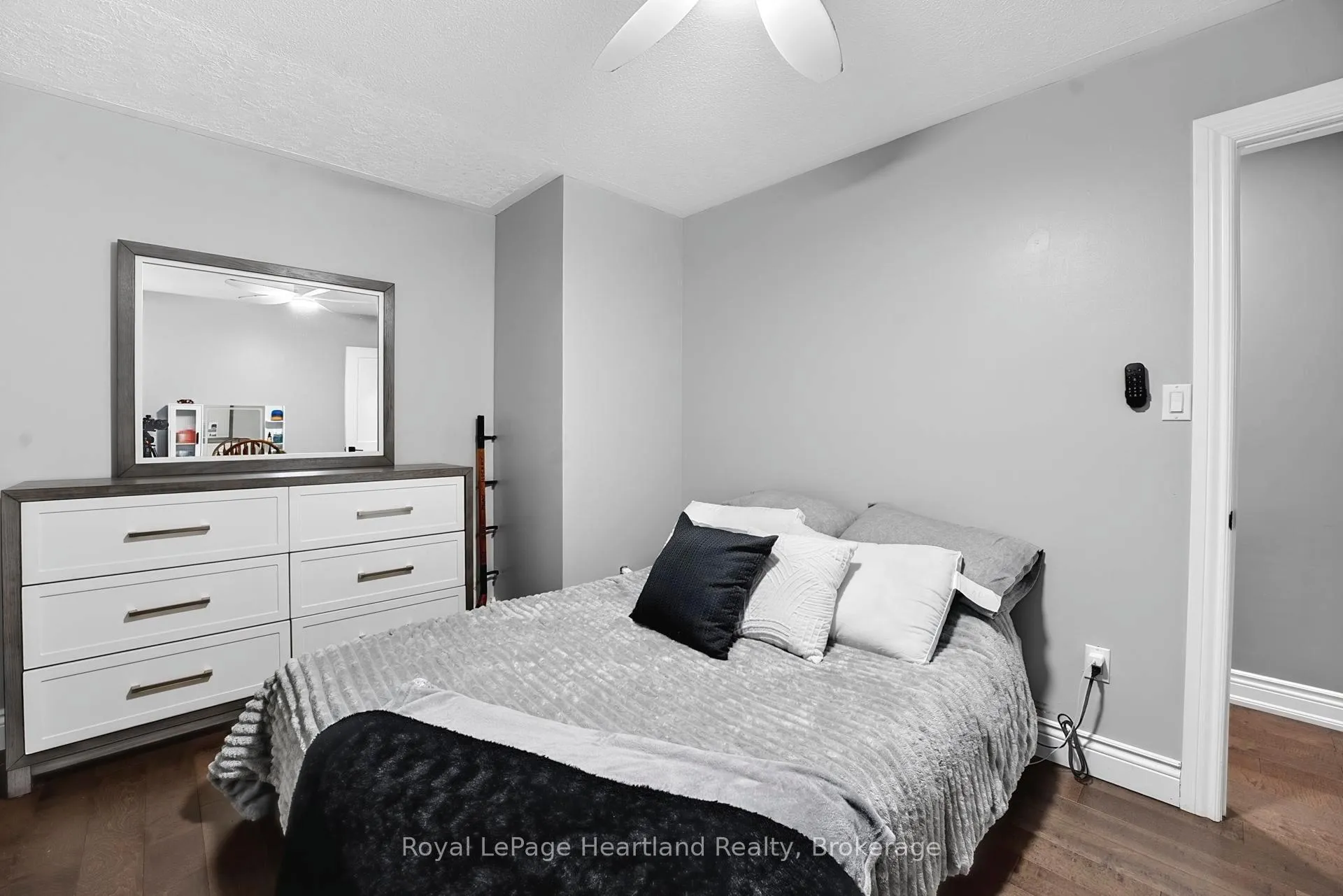 Photo 18 of 20 Crawford Street, North Huron, East Wawanosh — HOMEH