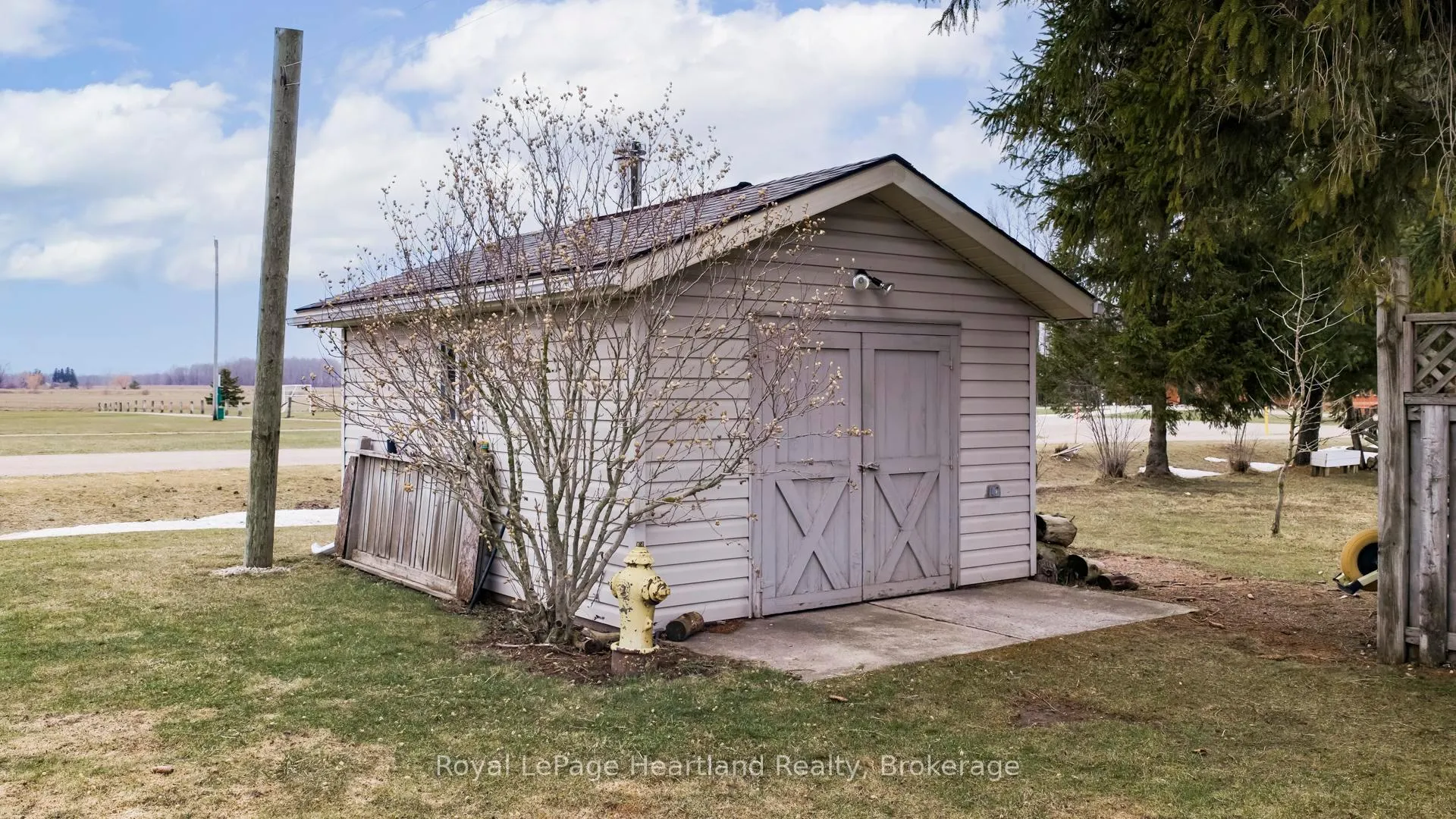 Photo 44 of 20 Crawford Street, North Huron, East Wawanosh — HOMEH