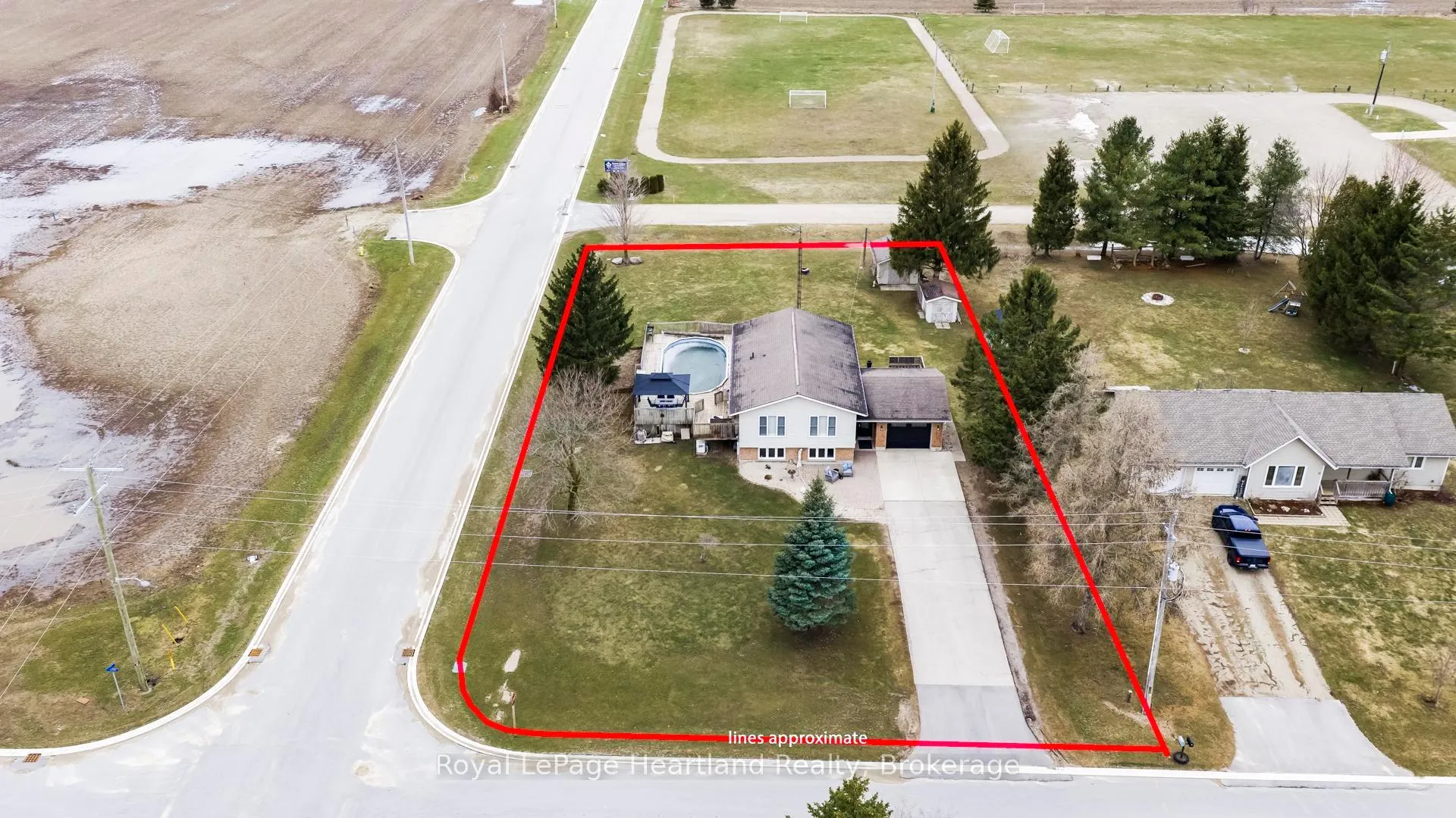 Photo 49 of 20 Crawford Street, North Huron, East Wawanosh — HOMEH