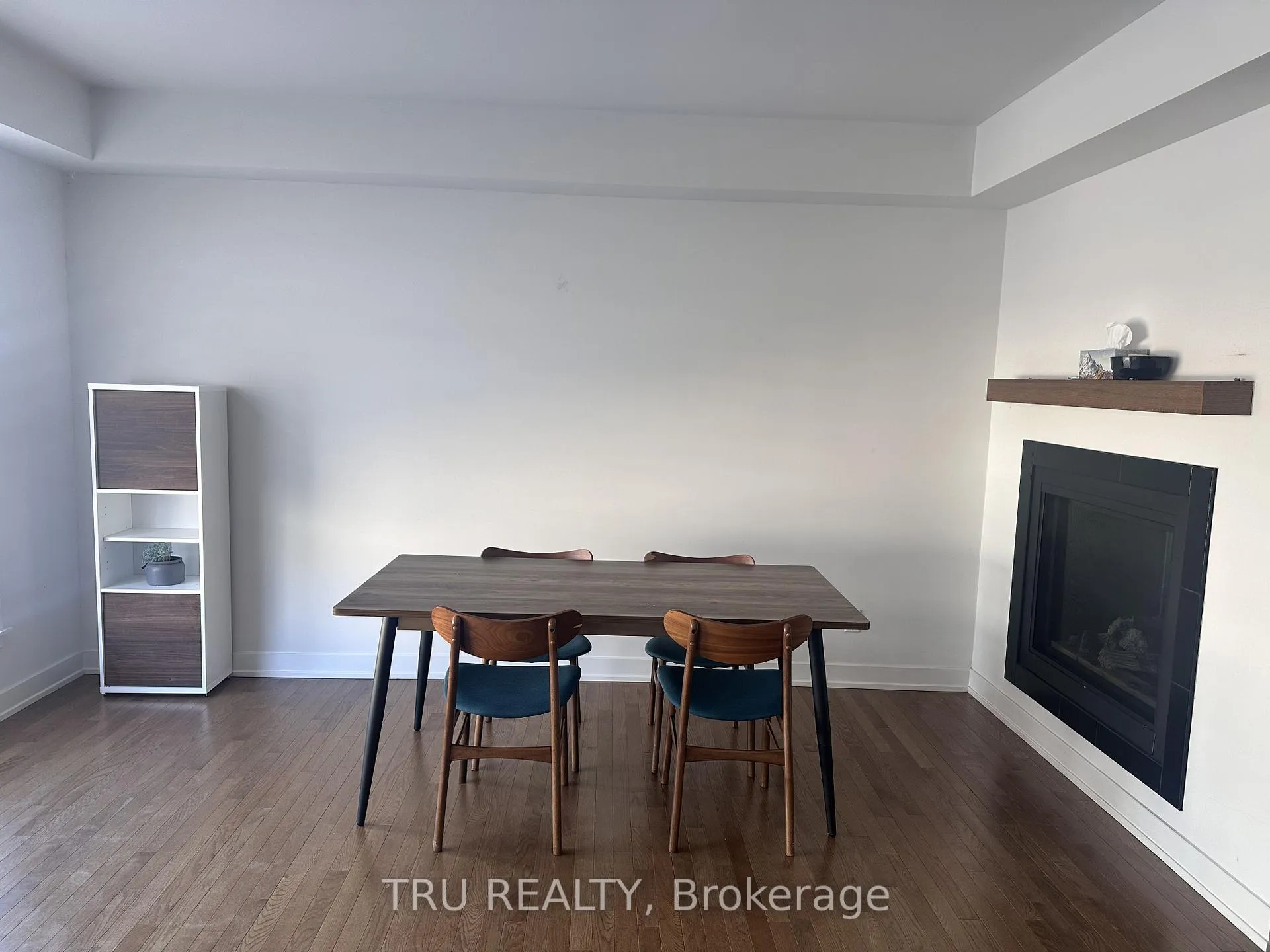 Photo 5 of 711 Cope Drive, Ottawa, Stittsville (South) — HOMEH