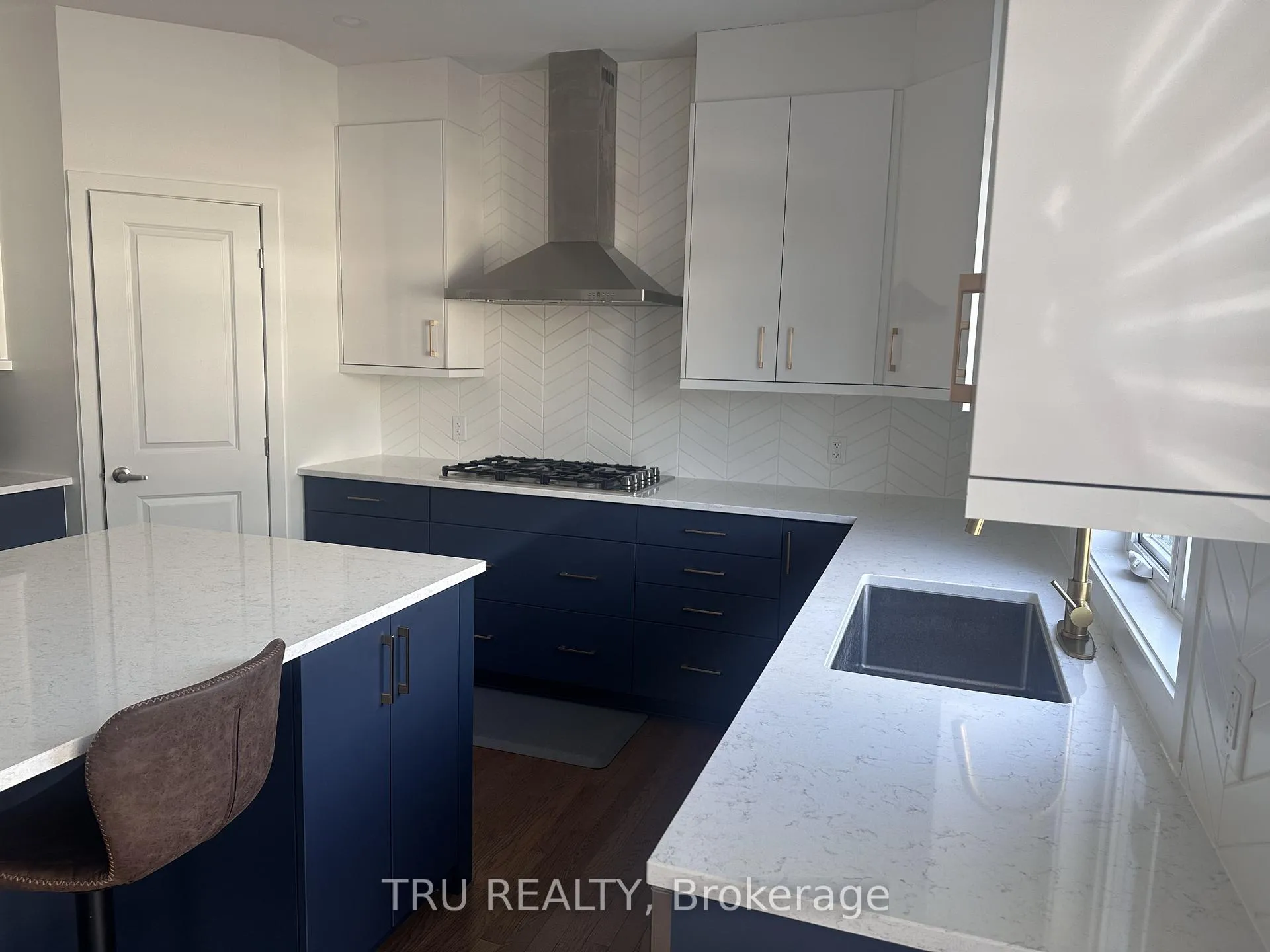 Photo 8 of 711 Cope Drive, Ottawa, Stittsville (South) — HOMEH