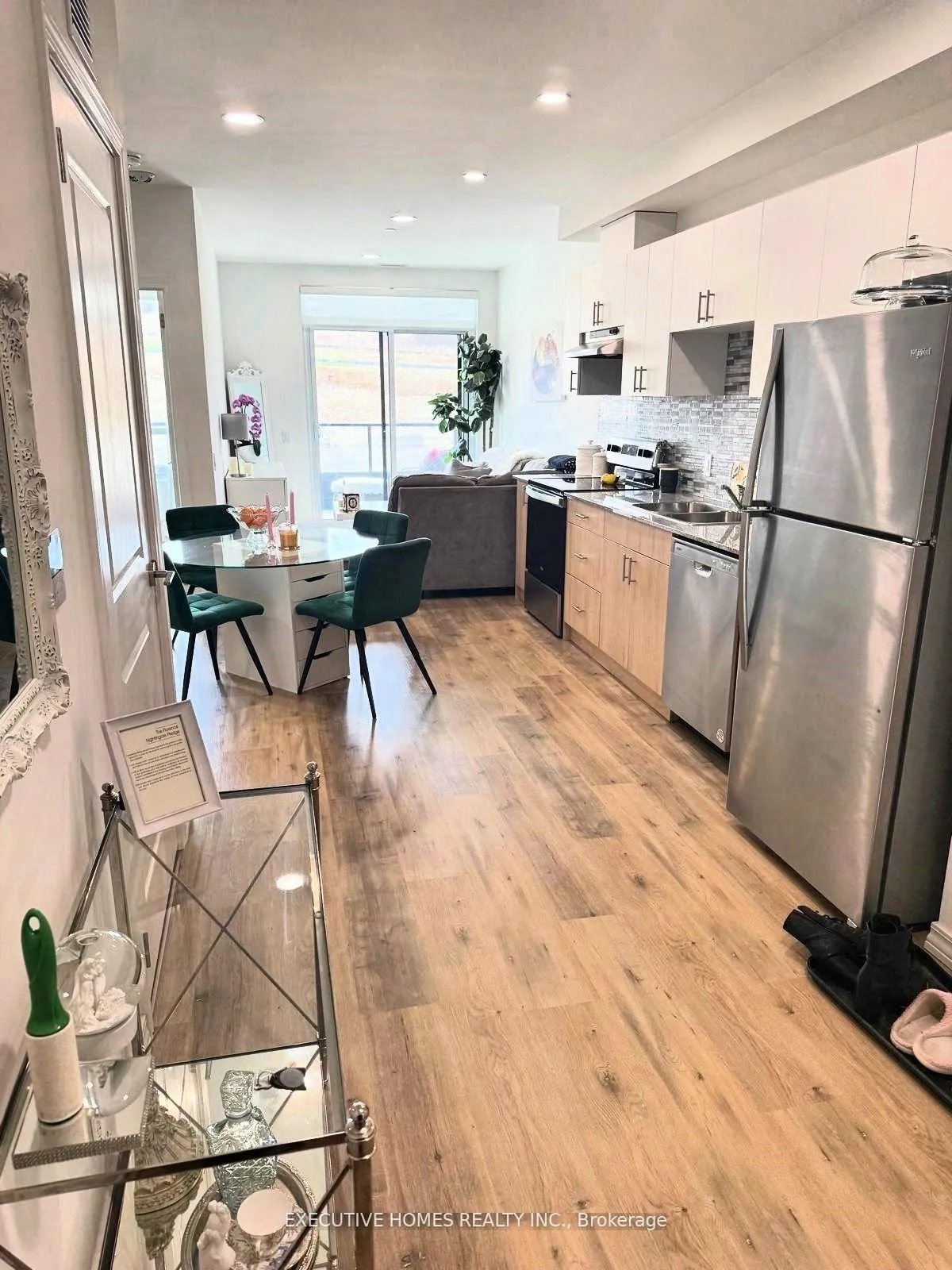 Photo 2 of Unit 209, 181 Elmira Road, Guelph, Willow West/Sugarbush/West Acres — HOMEH