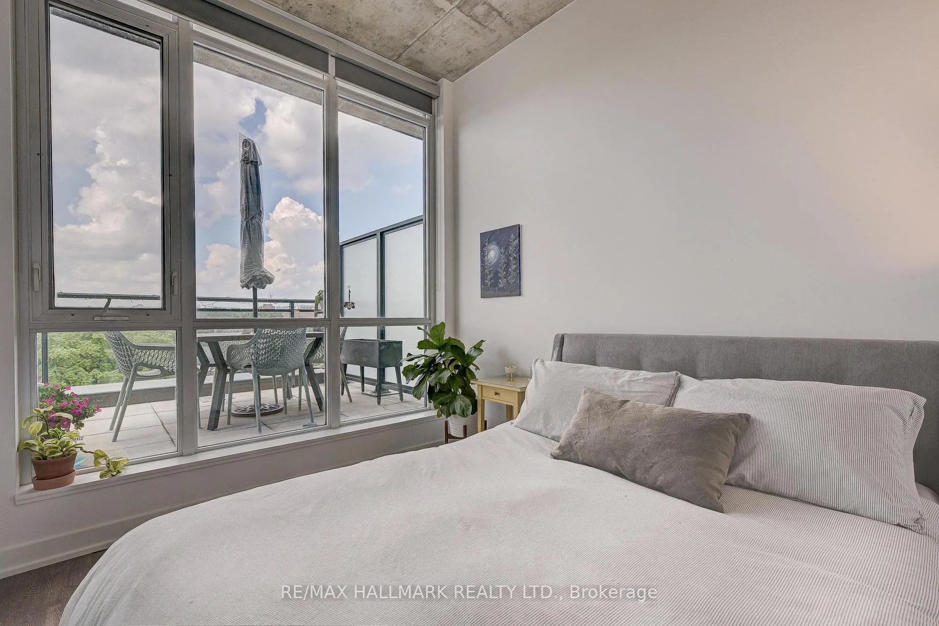 Photo 8 of Unit 813, 1238 Dundas Street E, Toronto, South Riverdale — HOMEH