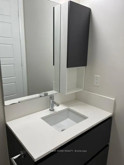 Photo 5 of Unit 105, 15 Water Walk Drive, Markham, Unionville — HOMEH