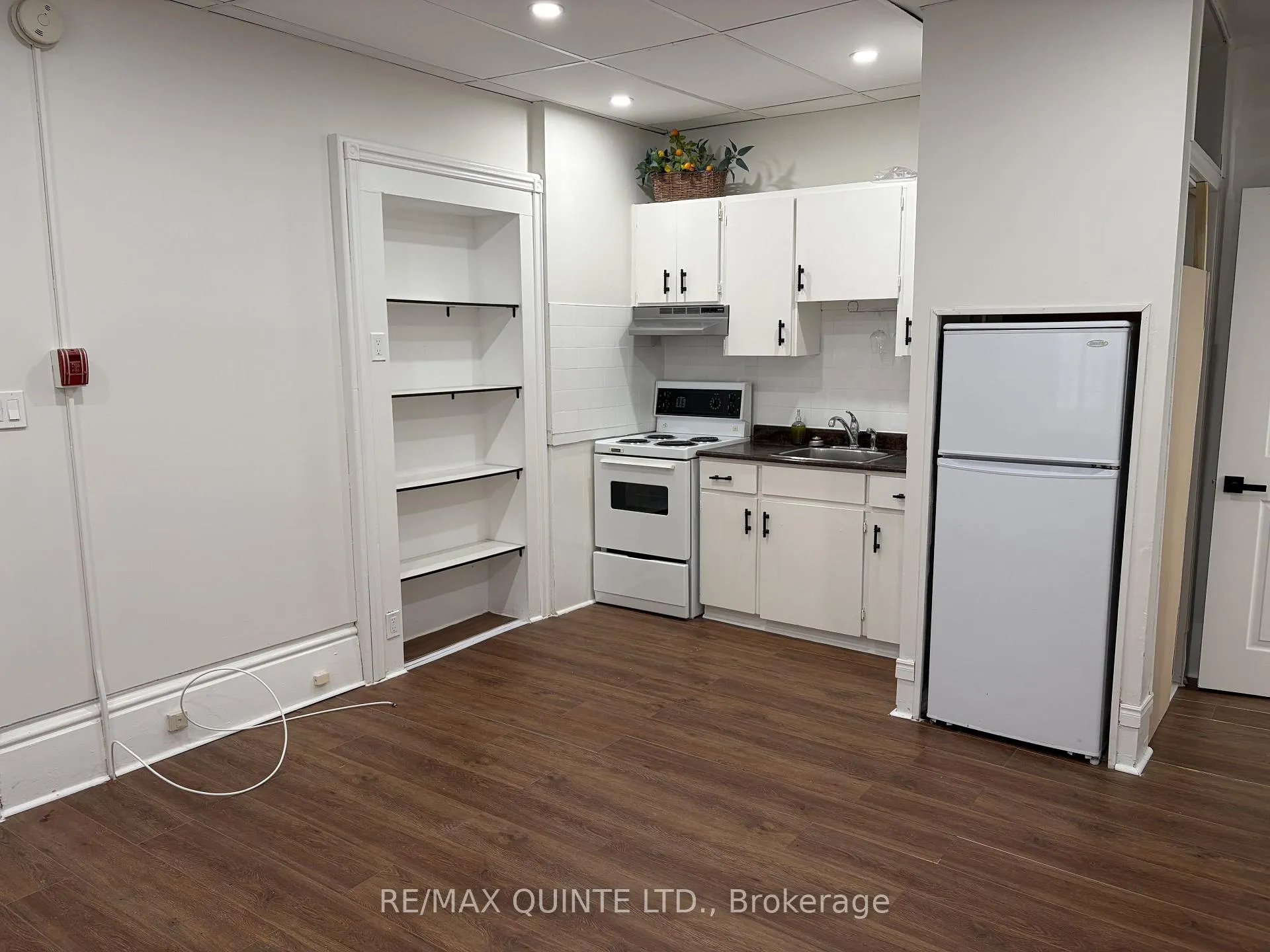 Photo 8 of Unit B, 186 Albert Street, Belleville, Belleville Ward — HOMEH