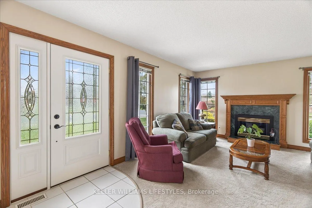 Photo 7 of 20 Treadwell Street, Aylmer — HOMEH