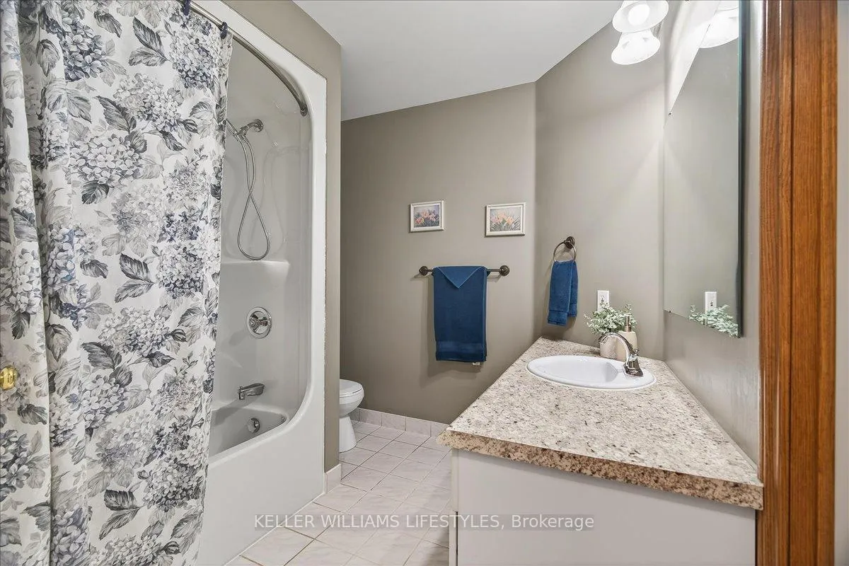 Photo 29 of 20 Treadwell Street, Aylmer — HOMEH