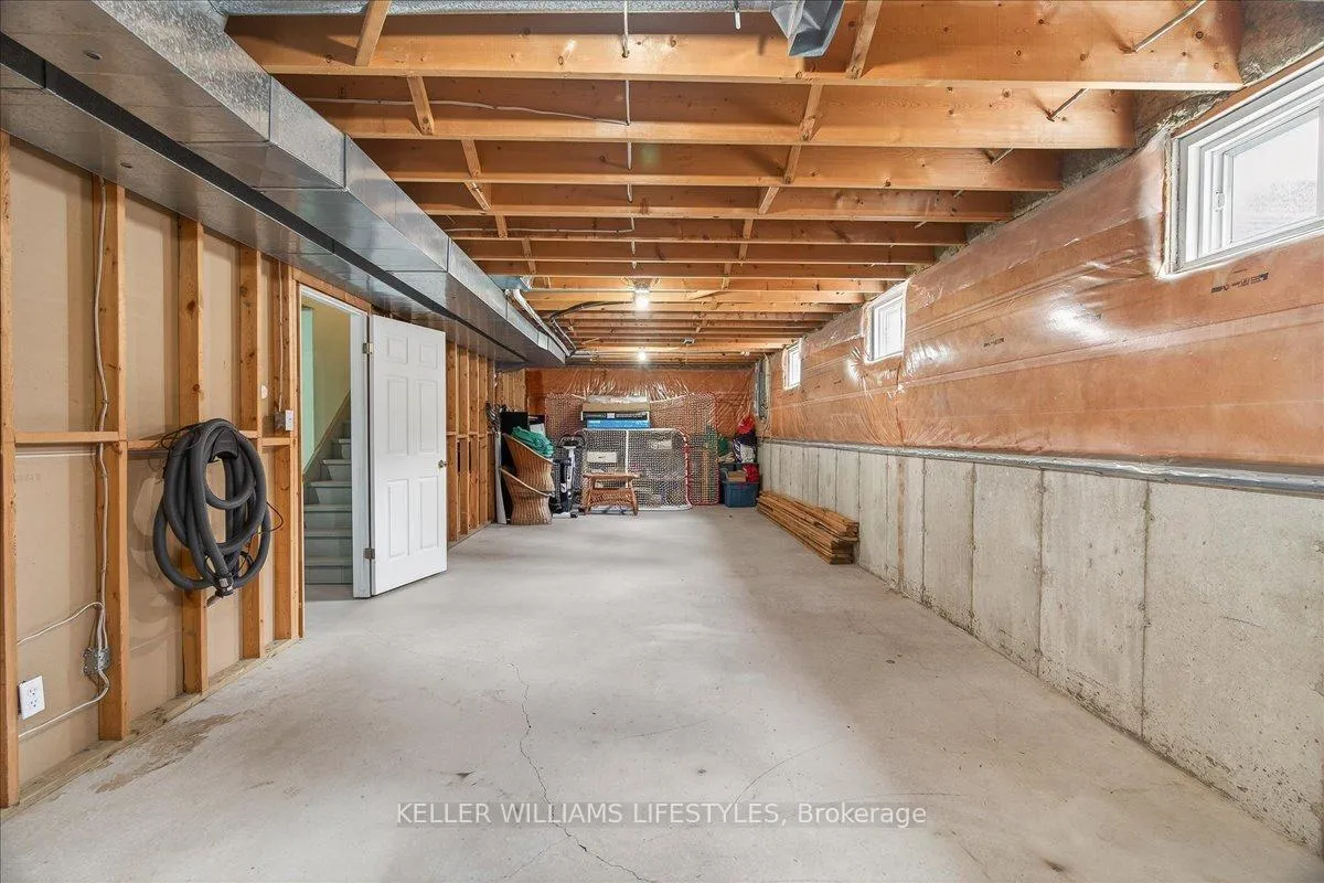Photo 34 of 20 Treadwell Street, Aylmer — HOMEH