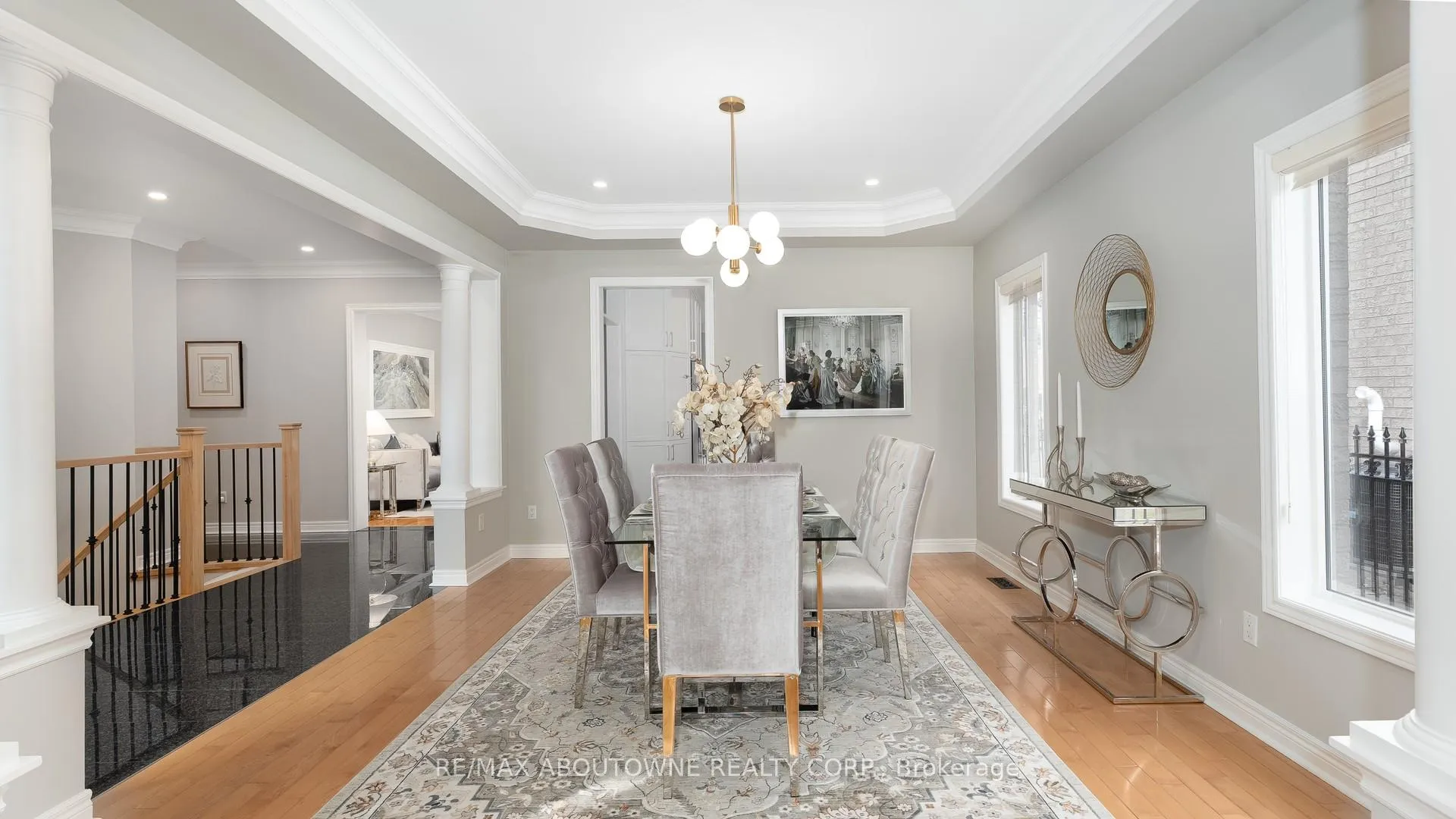 Photo 8 of 22 Siderno Crescent, Vaughan, East Woodbridge — HOMEH