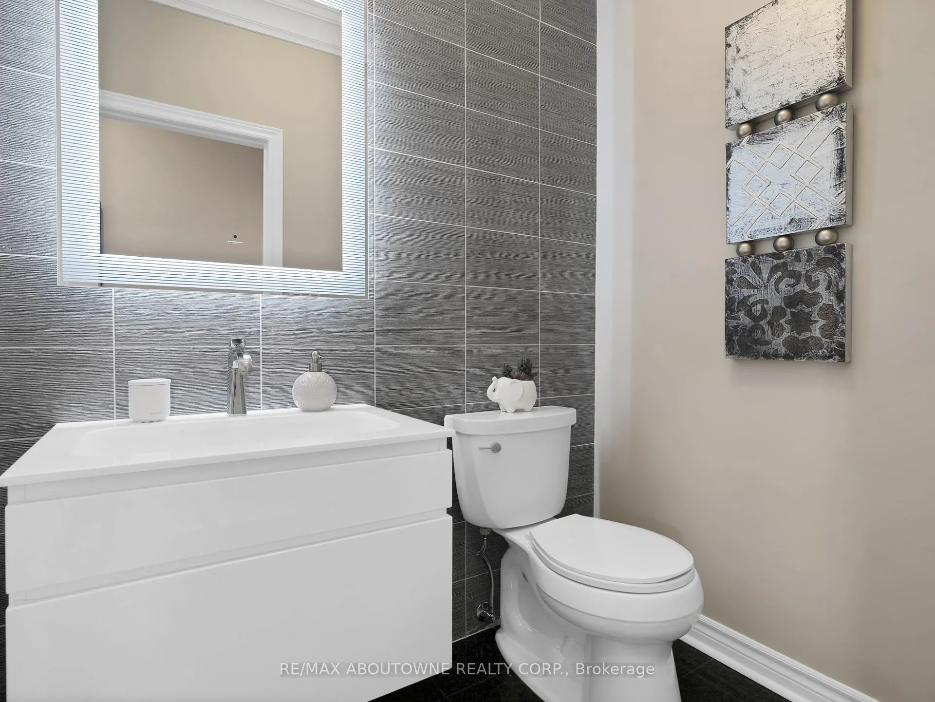 Photo 22 of 22 Siderno Crescent, Vaughan, East Woodbridge — HOMEH