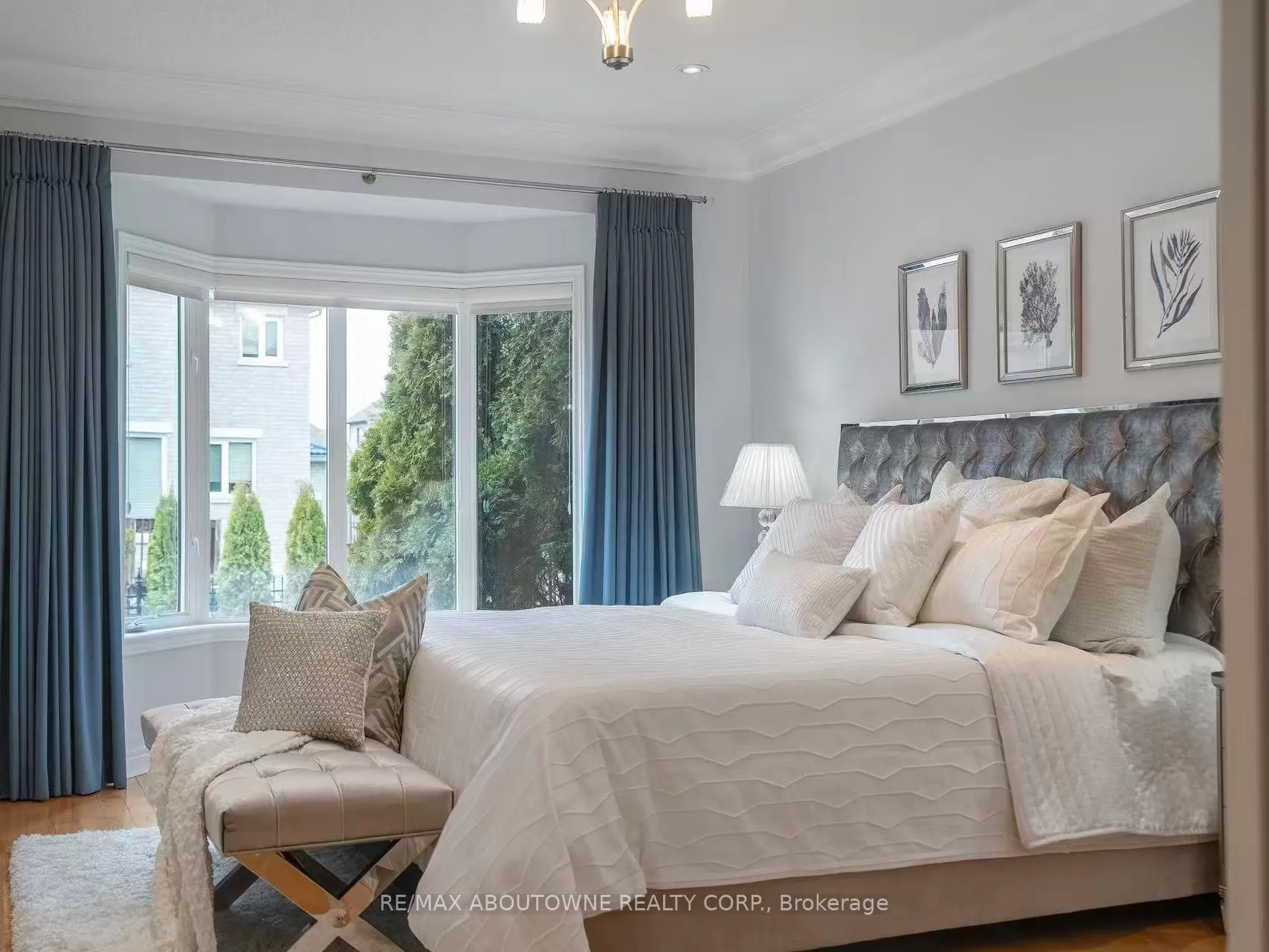 Photo 24 of 22 Siderno Crescent, Vaughan, East Woodbridge — HOMEH