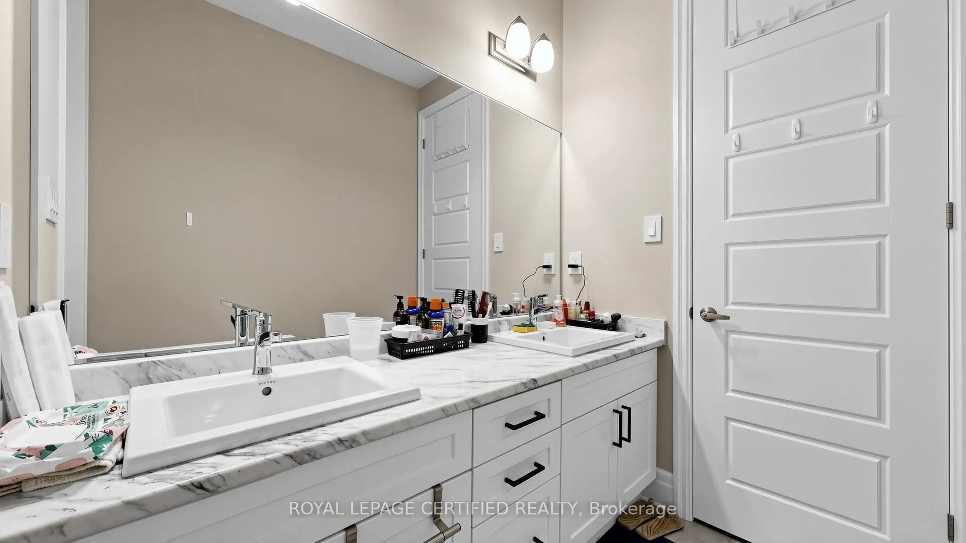 Photo 26 of 361 Marigold Crescent, Milton, Walker — HOMEH