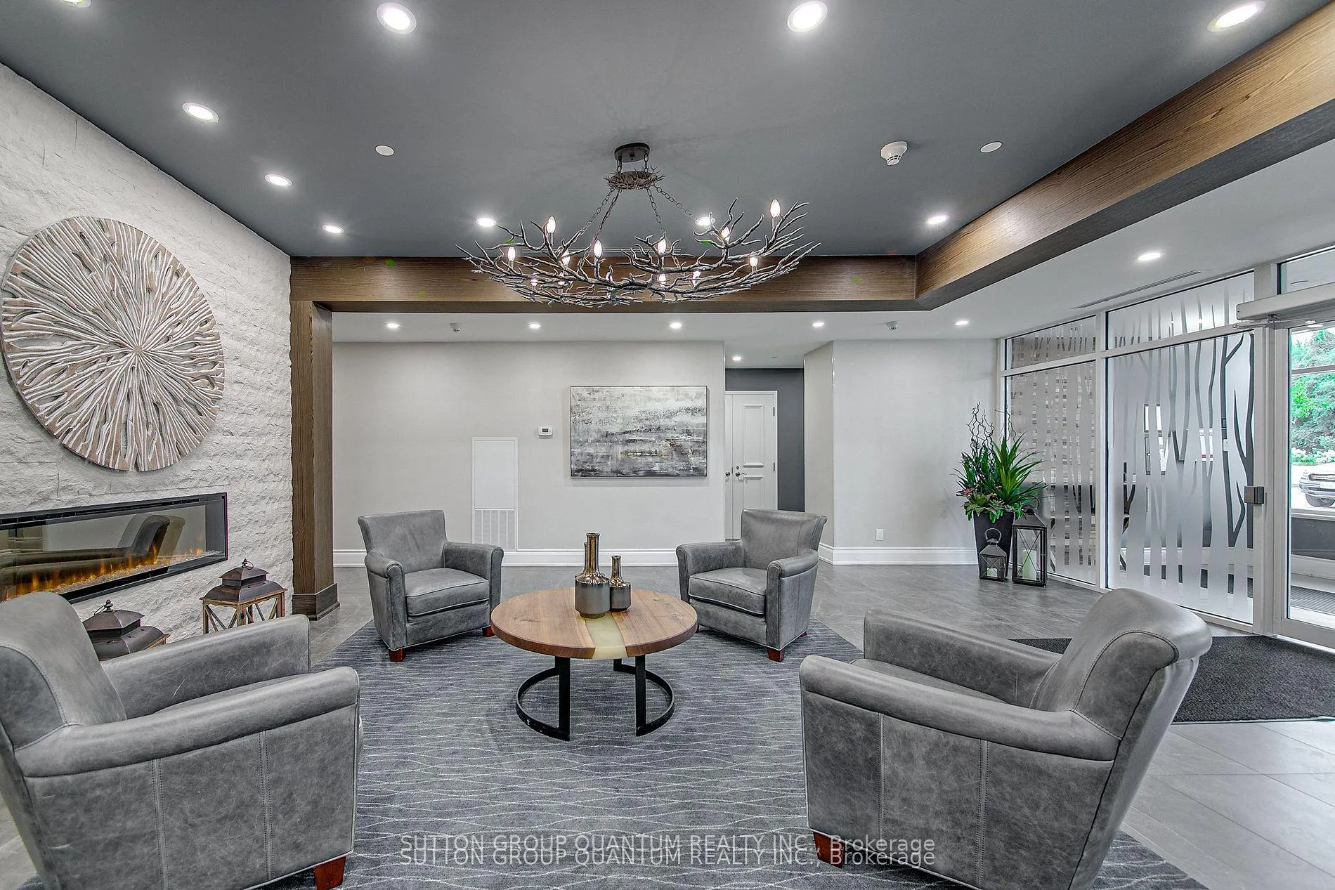 Photo 2 of Unit 606, 90 Orchard Point Road, Orillia — HOMEH
