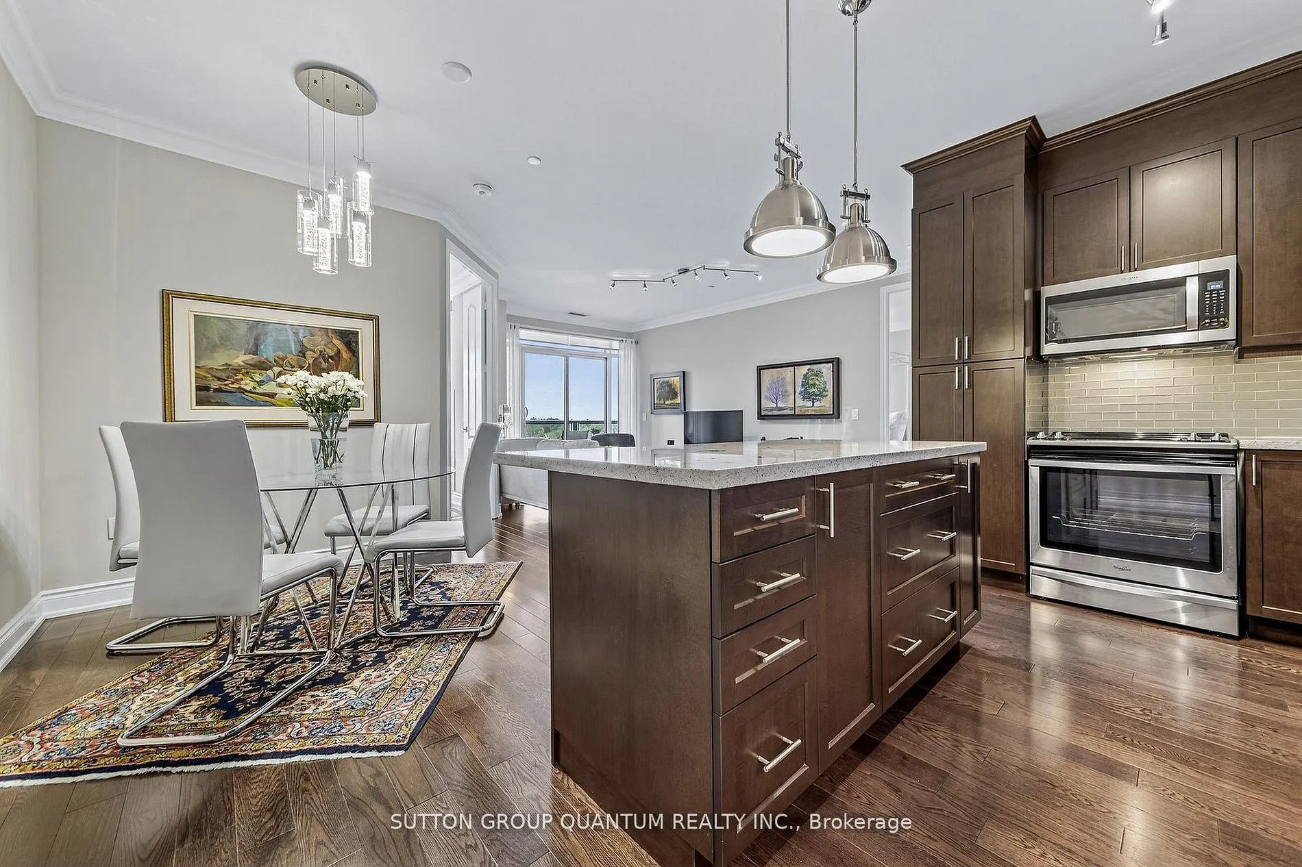 Photo 6 of Unit 606, 90 Orchard Point Road, Orillia — HOMEH