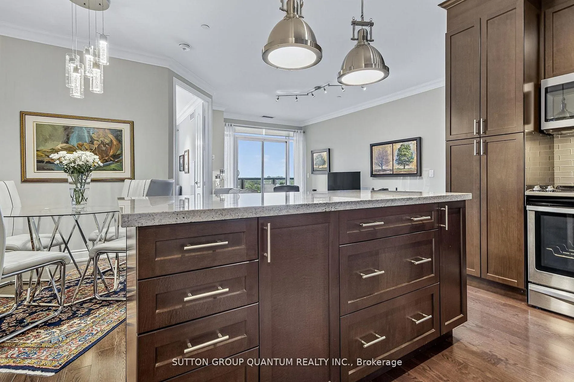 Photo 7 of Unit 606, 90 Orchard Point Road, Orillia — HOMEH