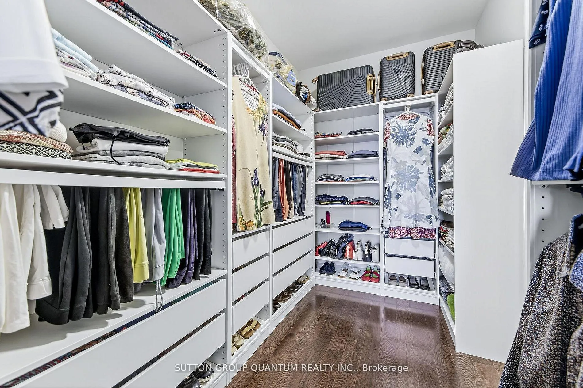 Photo 15 of Unit 606, 90 Orchard Point Road, Orillia — HOMEH