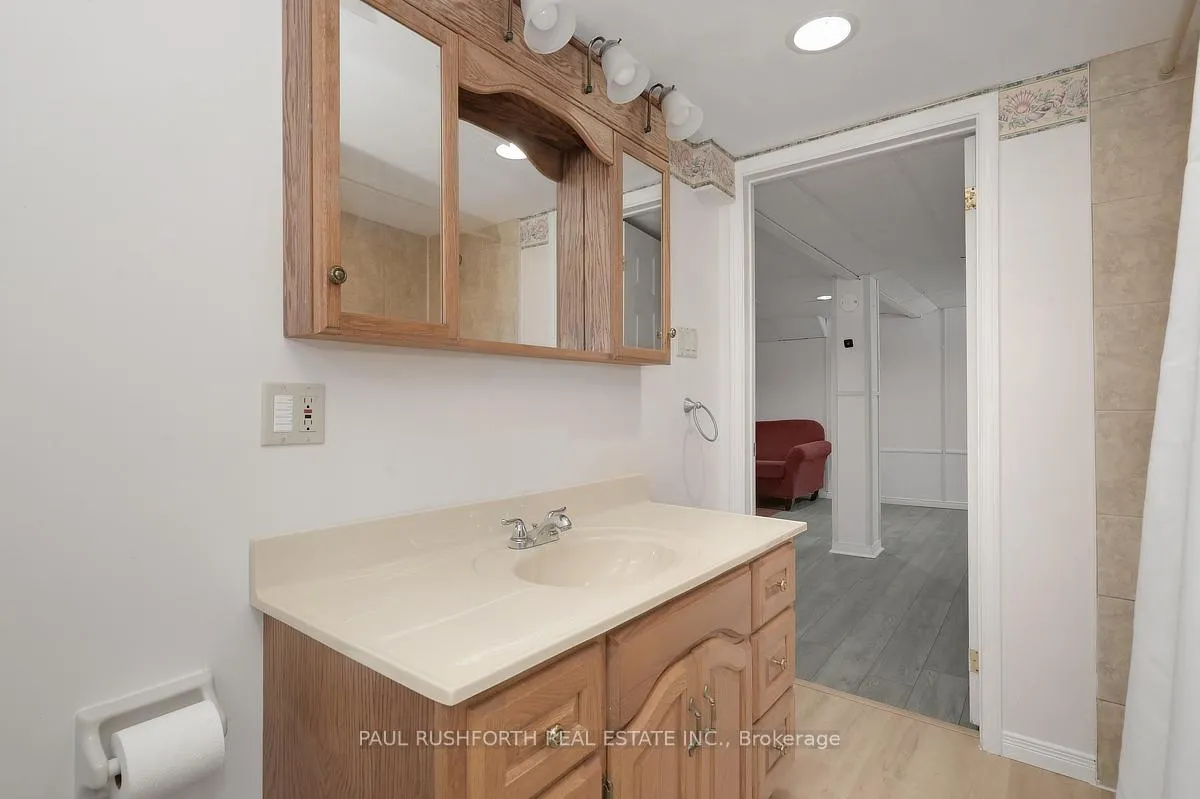Photo 37 of 2433 Clementine Boulevard, Ottawa, Heron Park — HOMEH